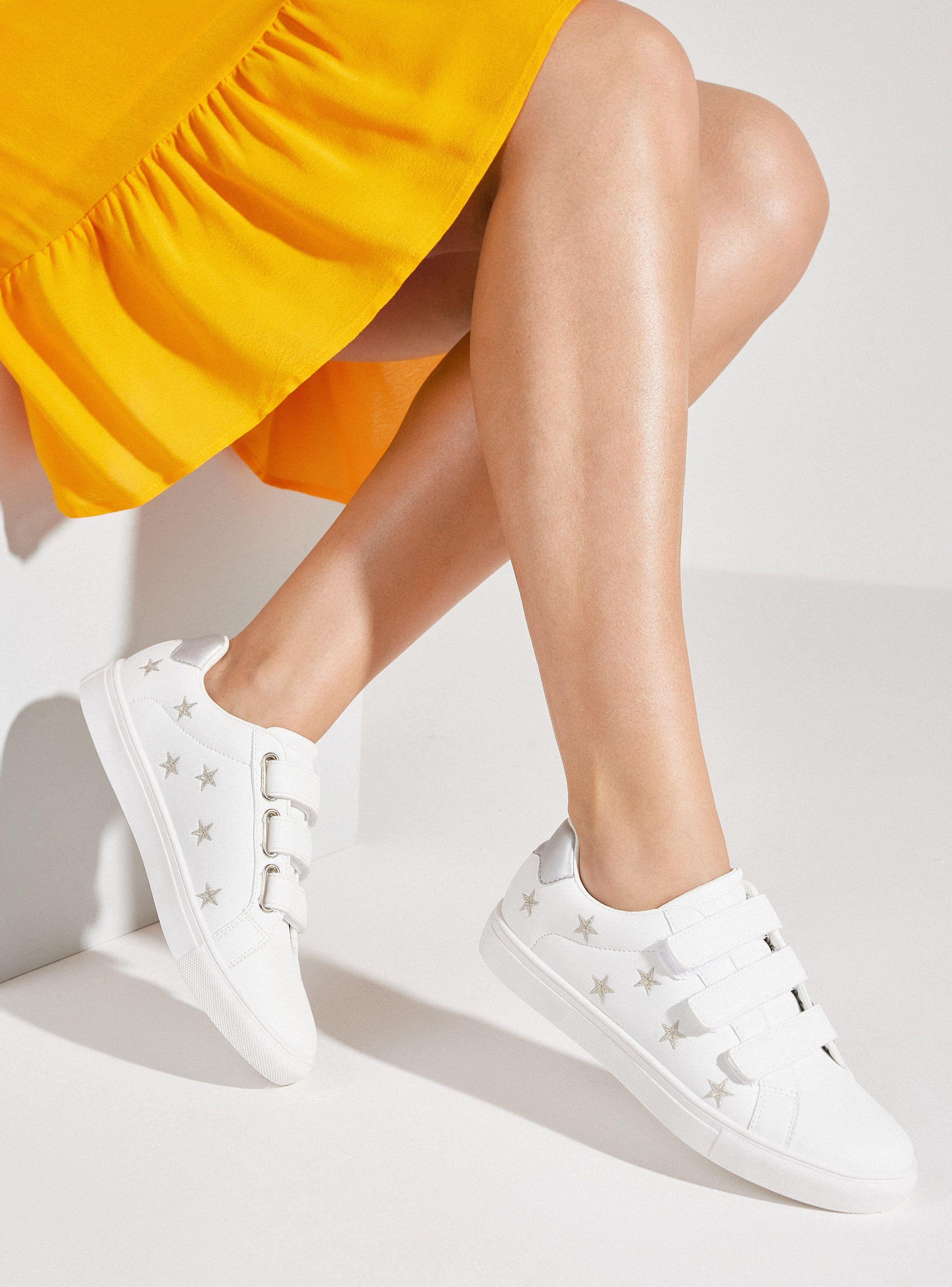 Zapatilla Urbana Tres Velcros Mujer-0