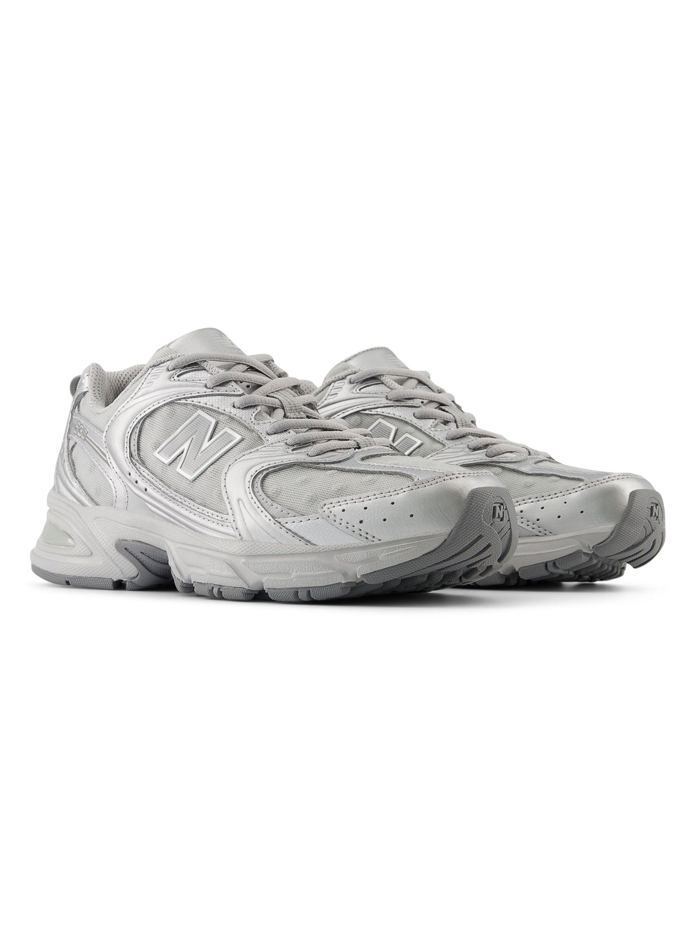 Zapatilla Urbana Unisex Diseño 530-1