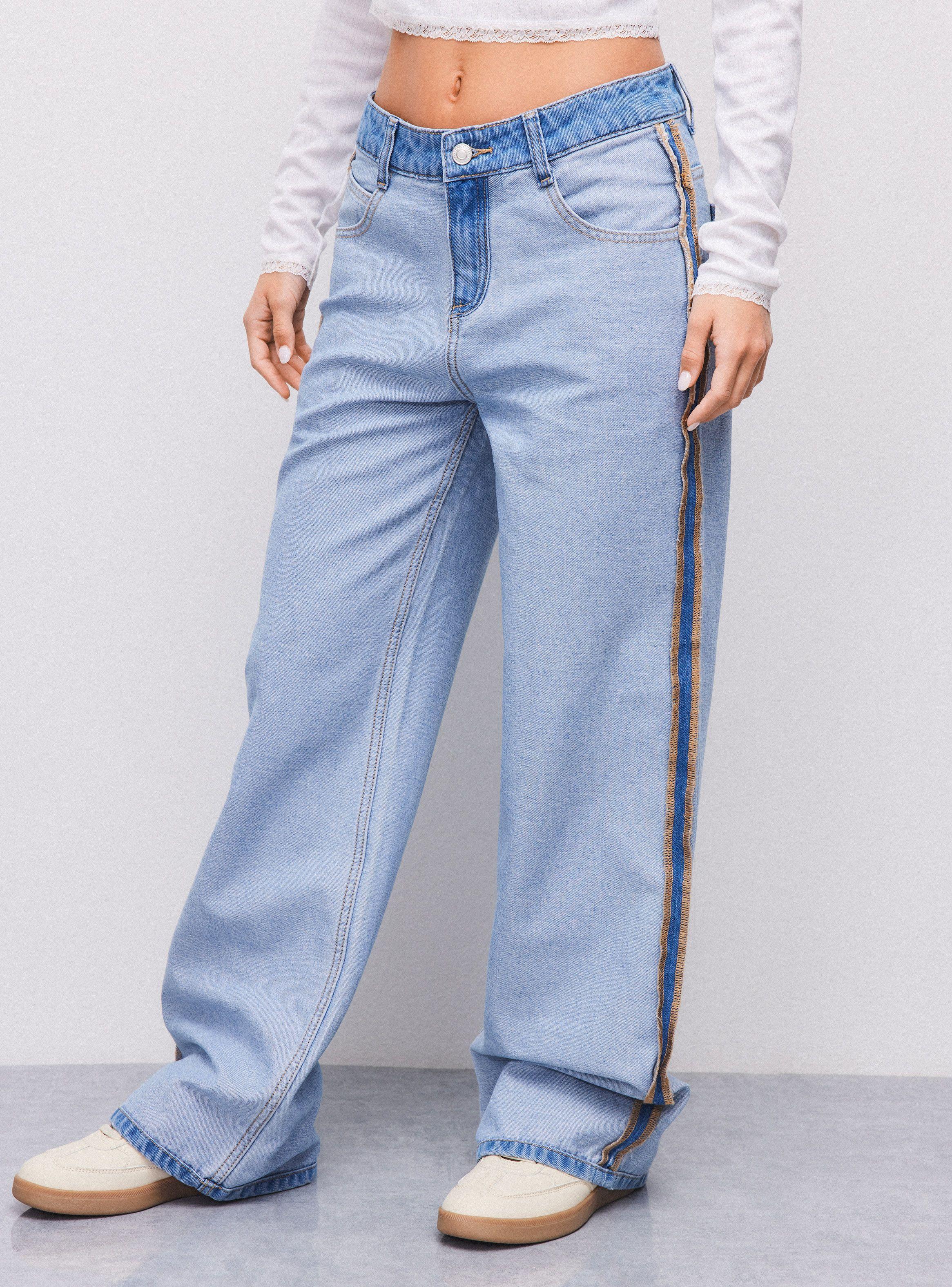 Jeans Baggy Tiro Bajo con Cinturón Incorporado-0