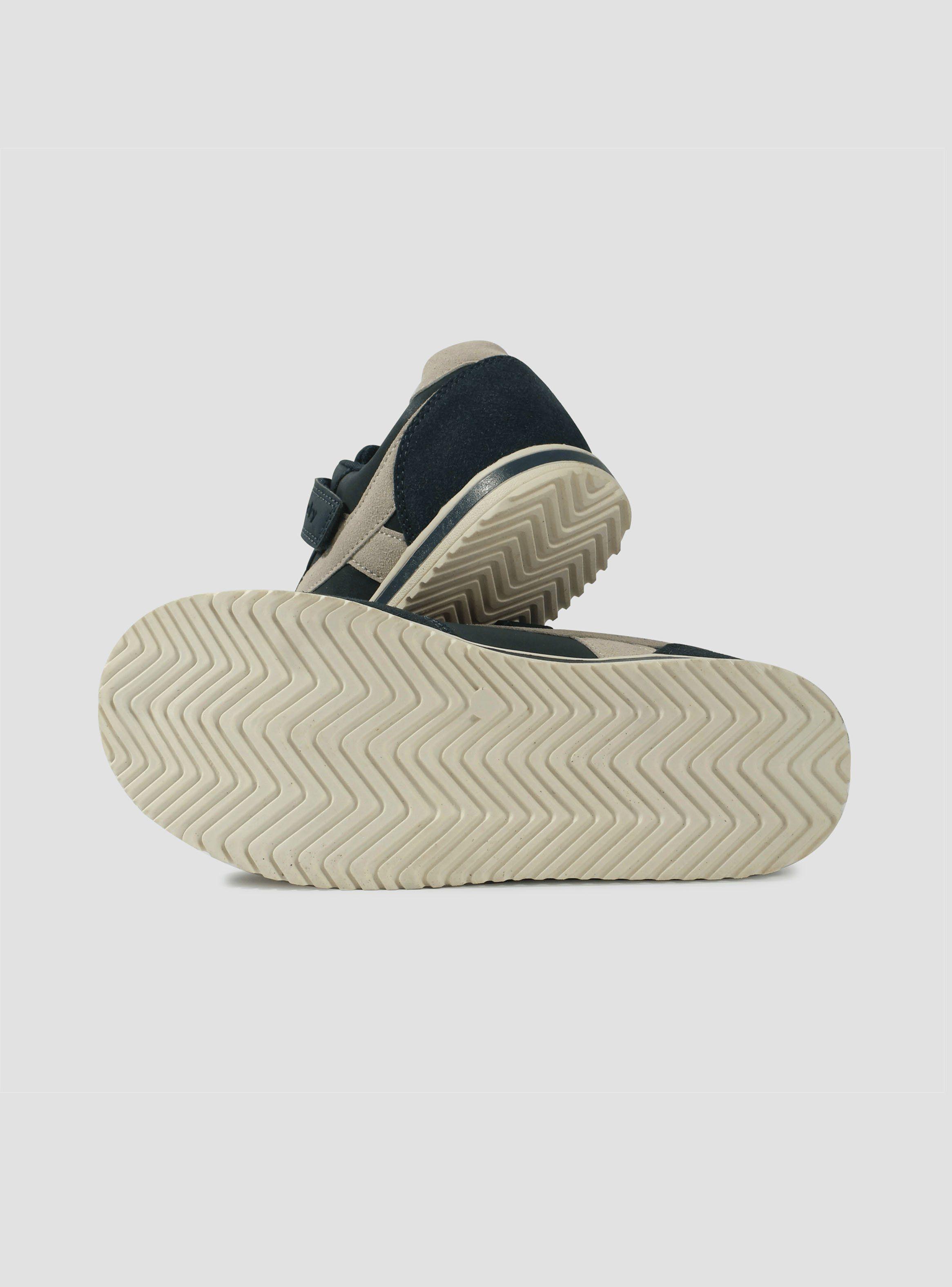 Zapatilla Urbana Duotono Niño B 57330-4