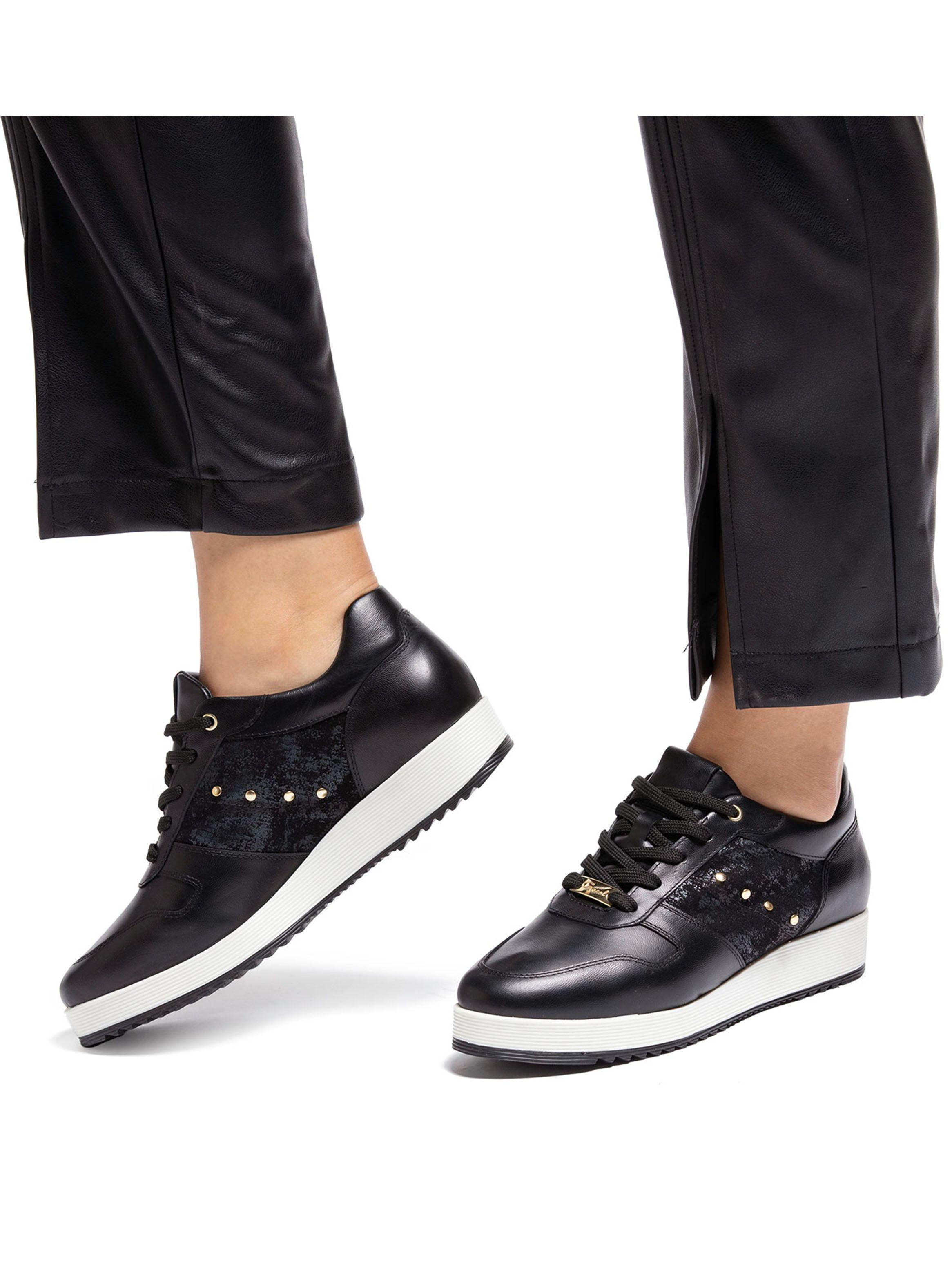 Zapatilla Urbana Cuero Aria Mujer-0