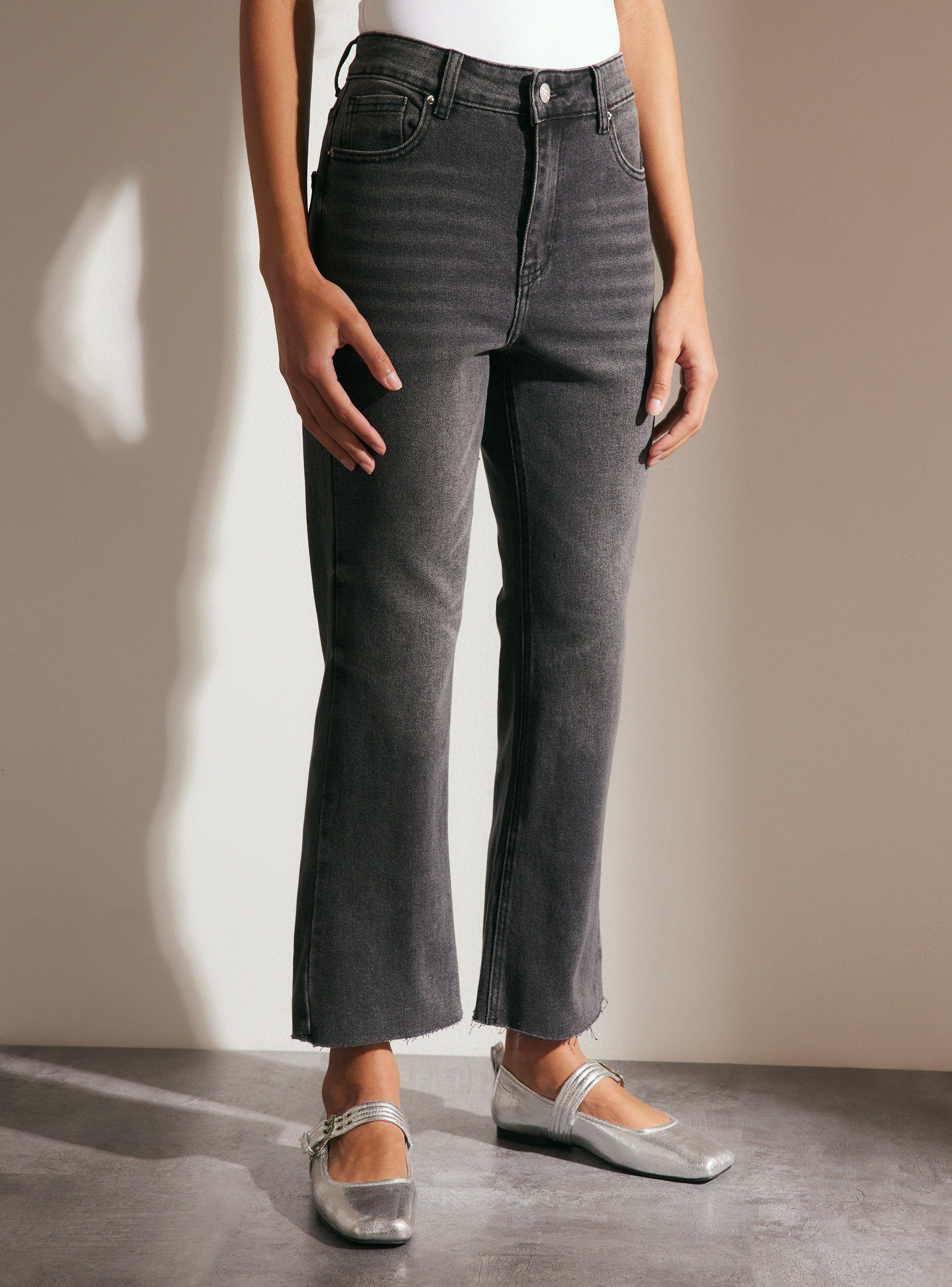 Jeans Crop Flare Tobillo a la Vista-0