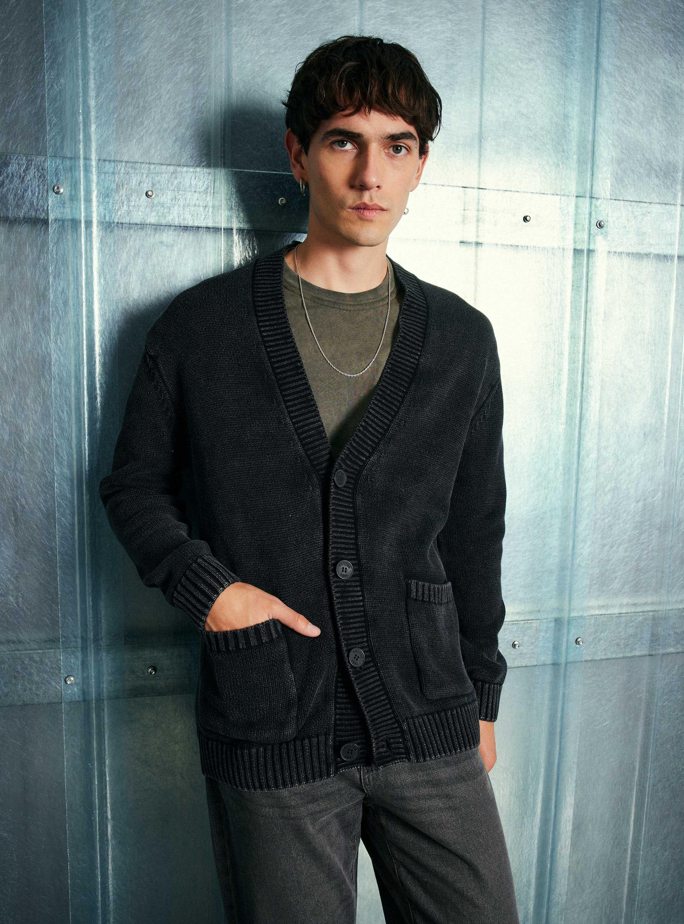 Chaleco Cardigan Lavado Bolsillos-0
