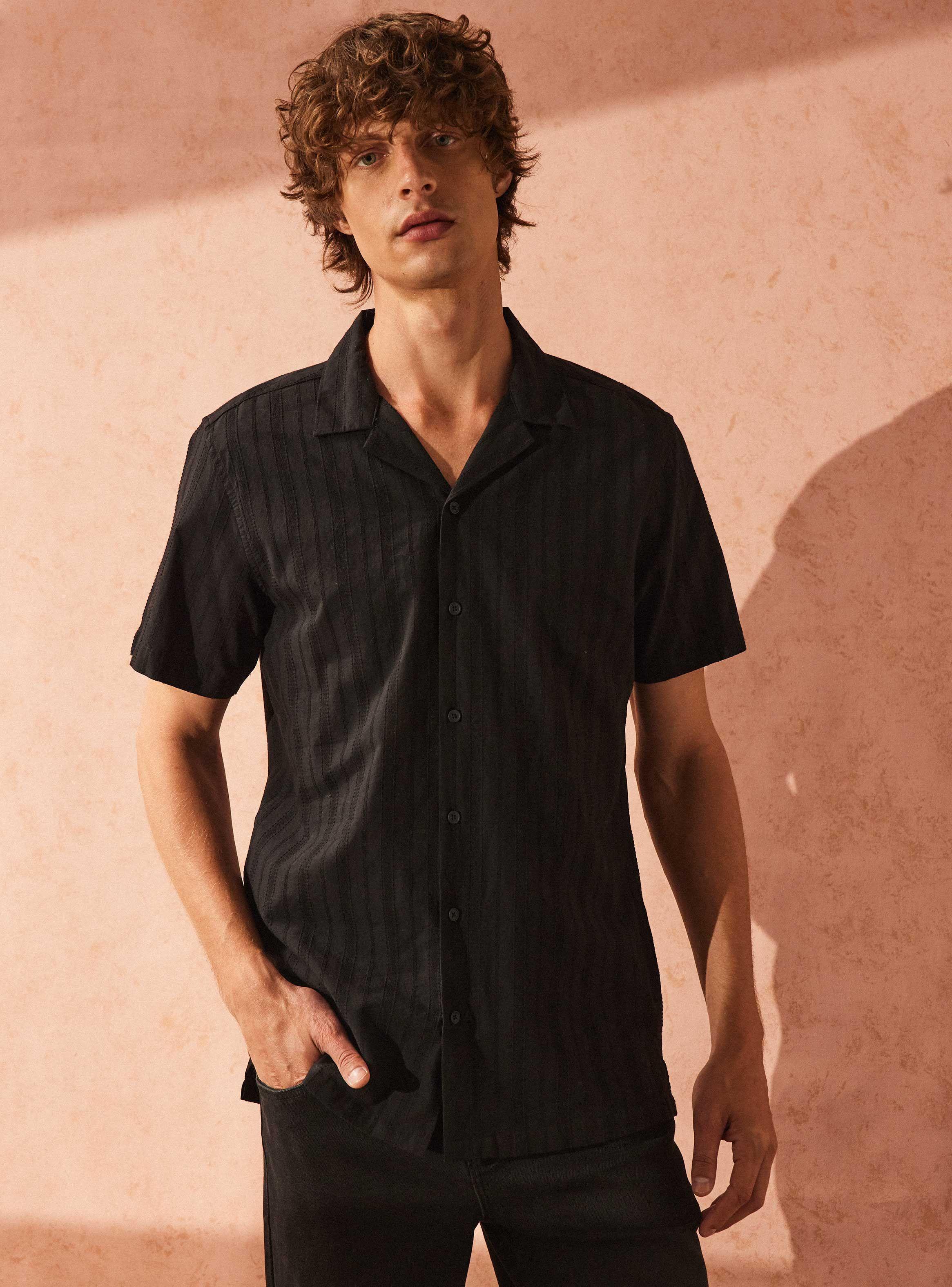 Camisa Casual de Botones Texturada-0