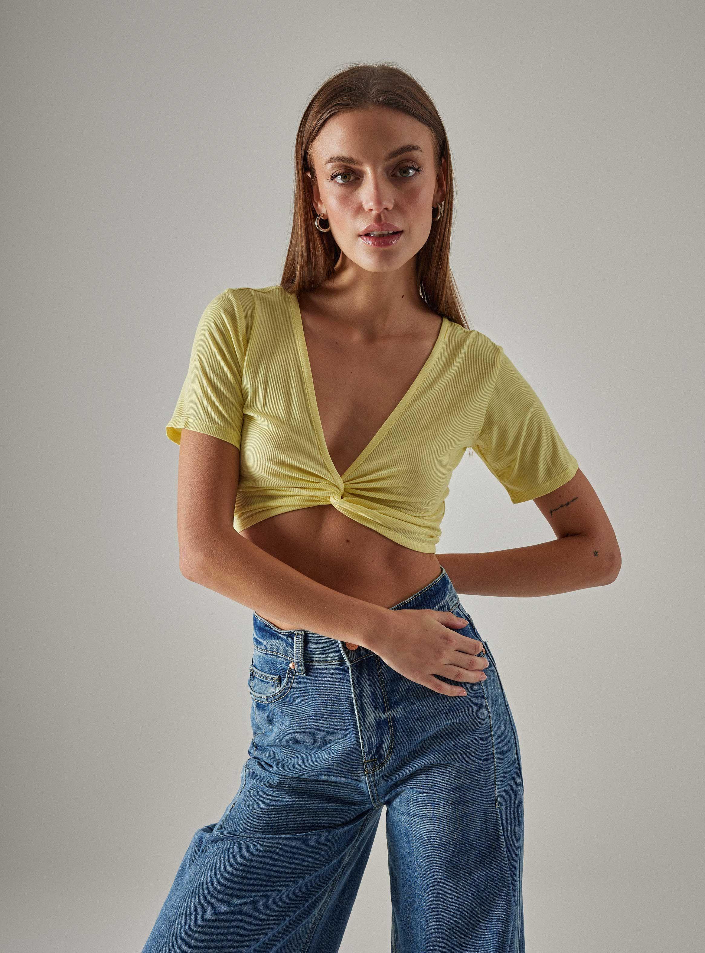 Polera Crop con Nudo-0