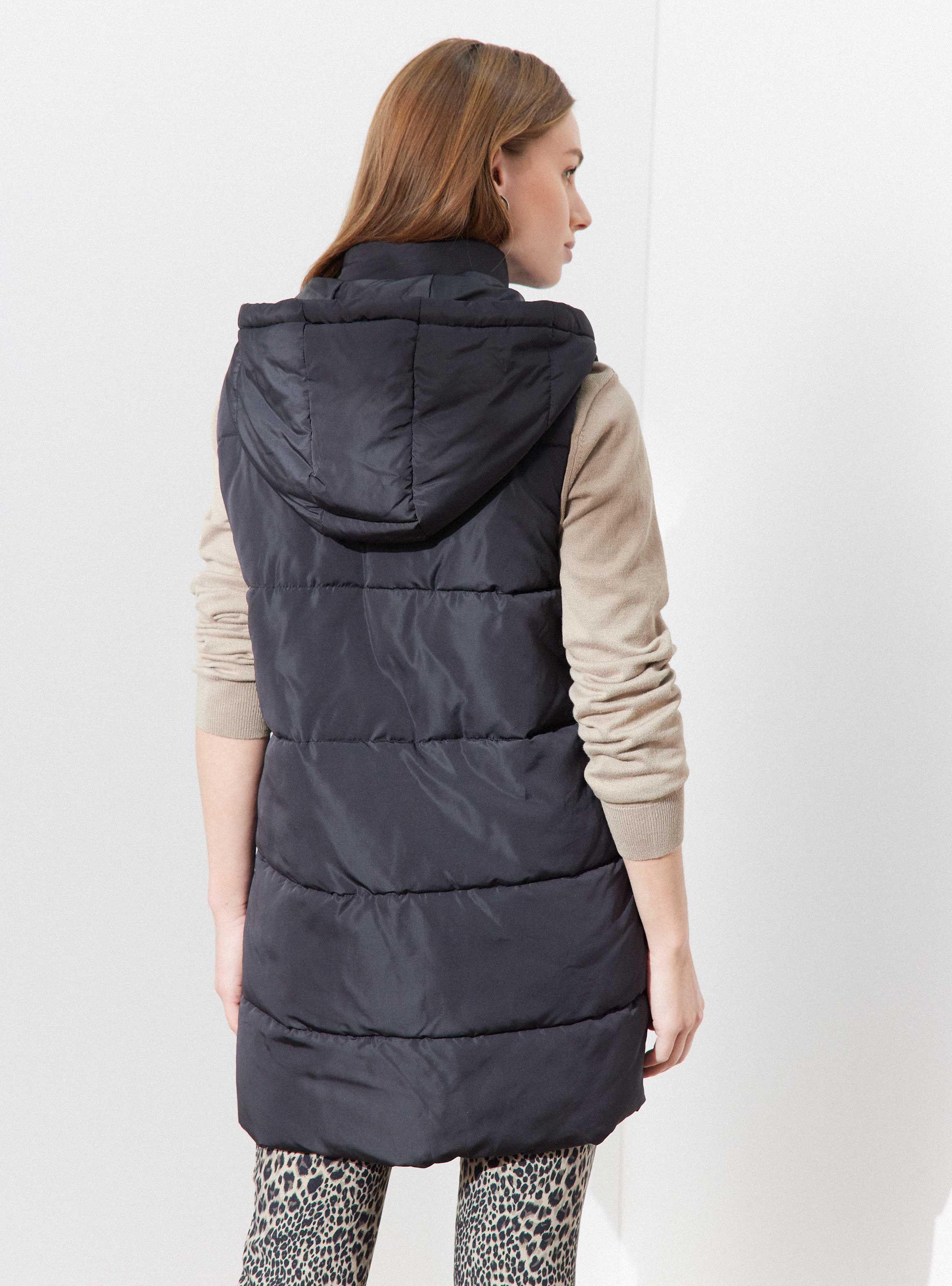 Parka Larga con Capucha Slim Fit-1