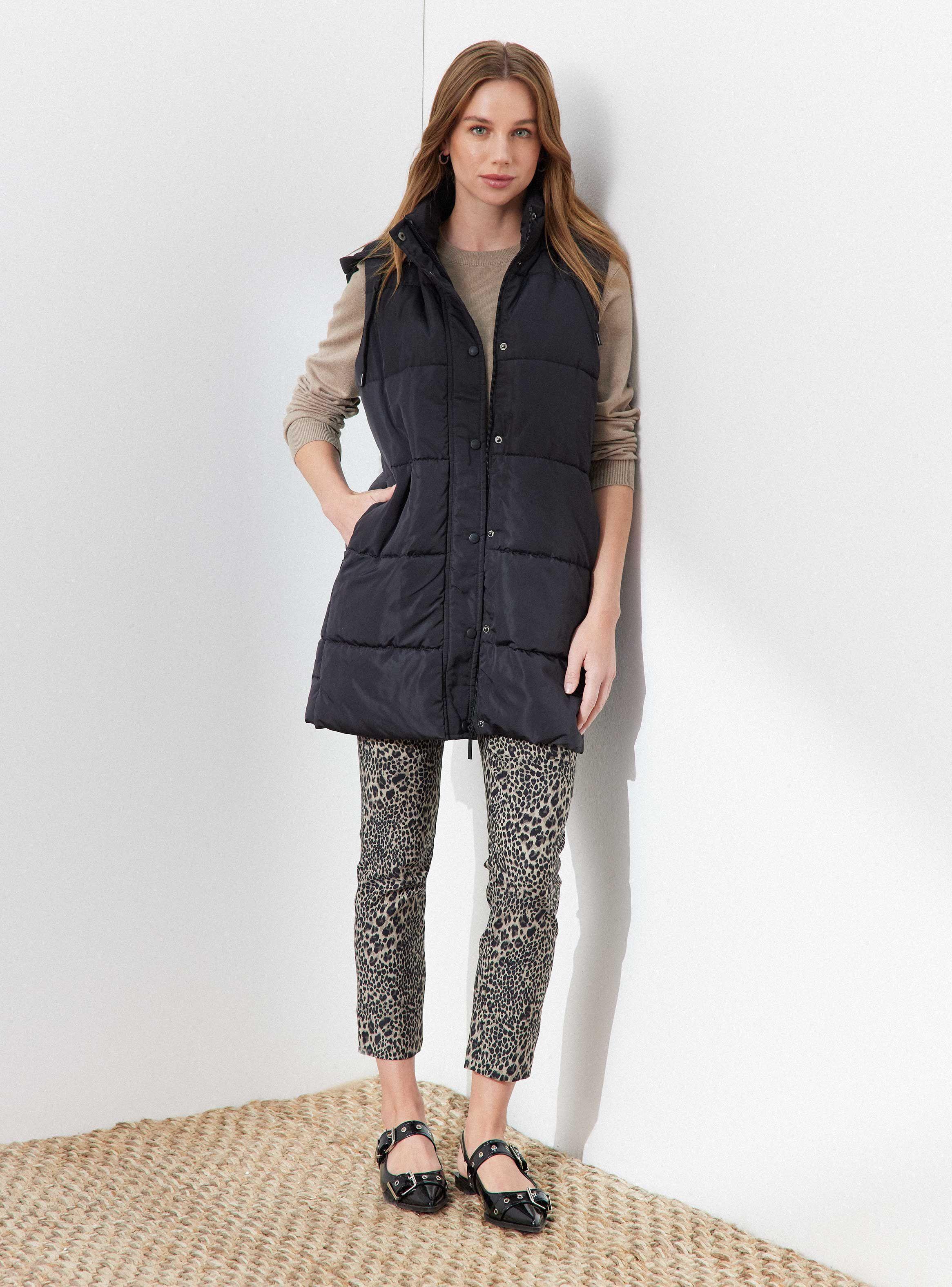 Parka Larga con Capucha Slim Fit-4