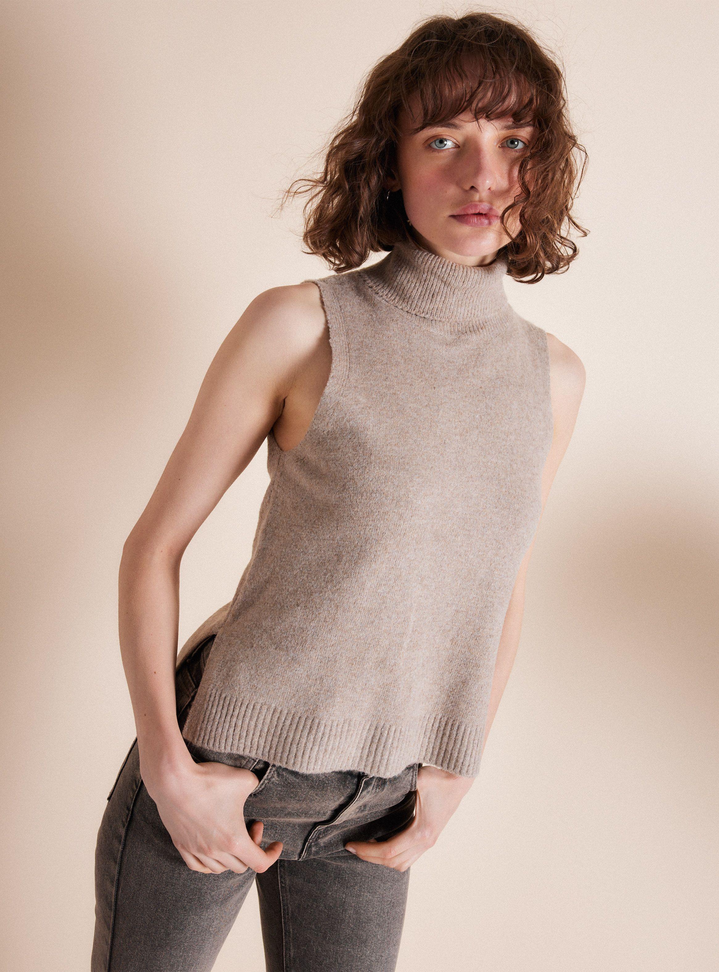Sweater Cuello Alto Sin Mangas-0