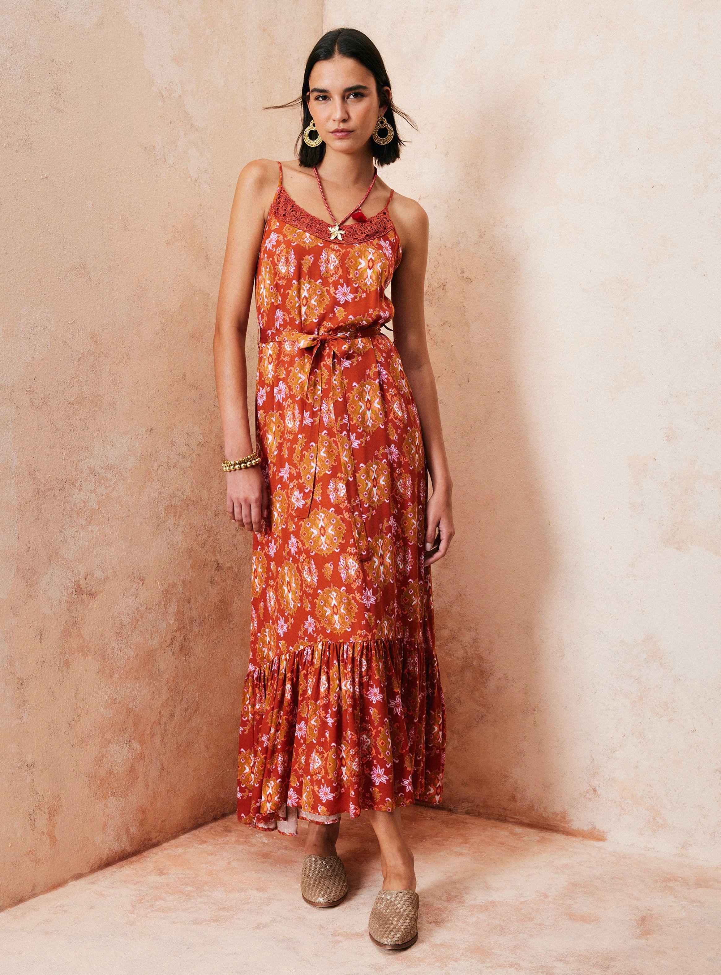 Vestido Estampado y Aplicación en Escote-4