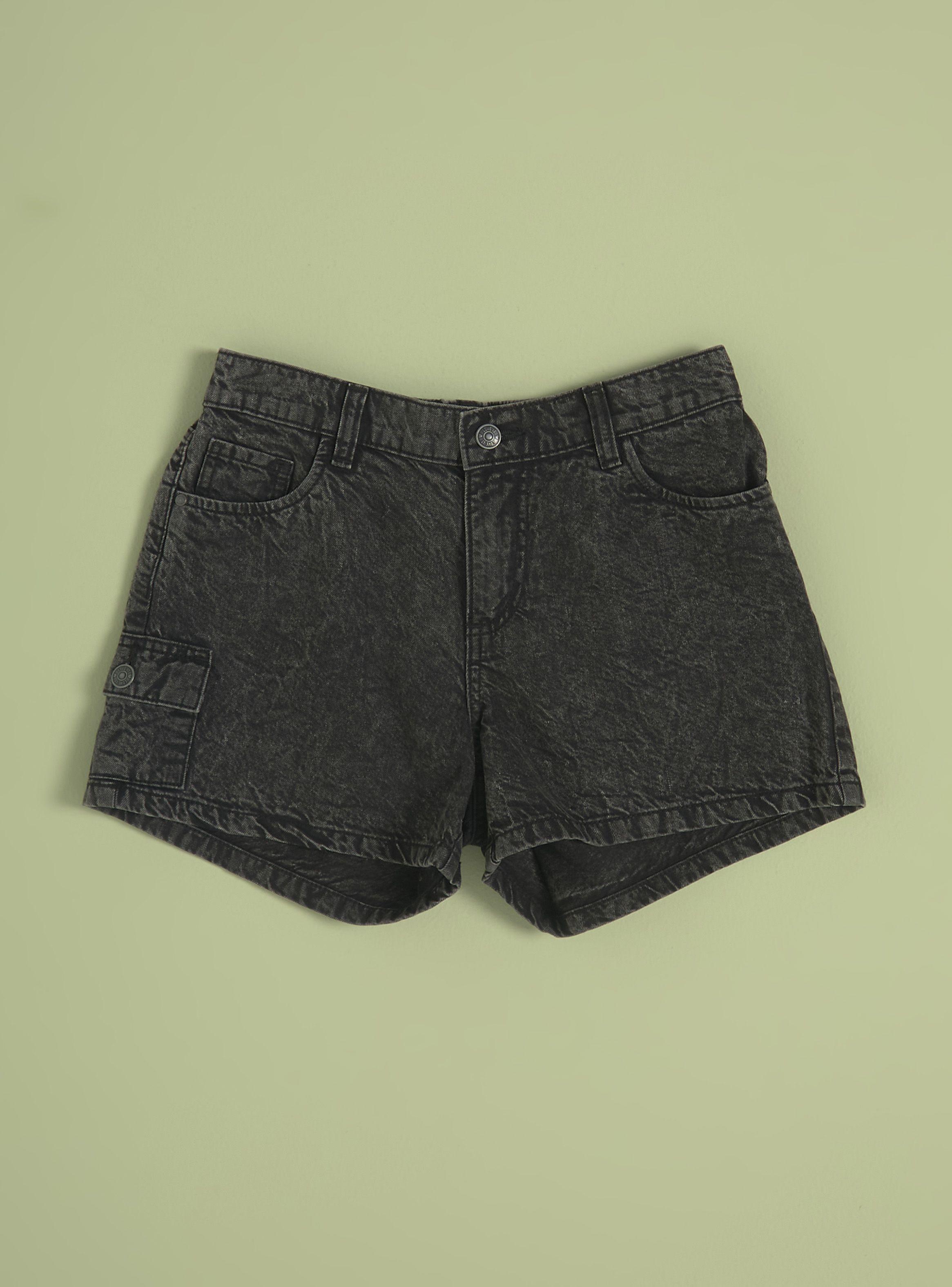 Short Bolsillo Cargo en Costado-2