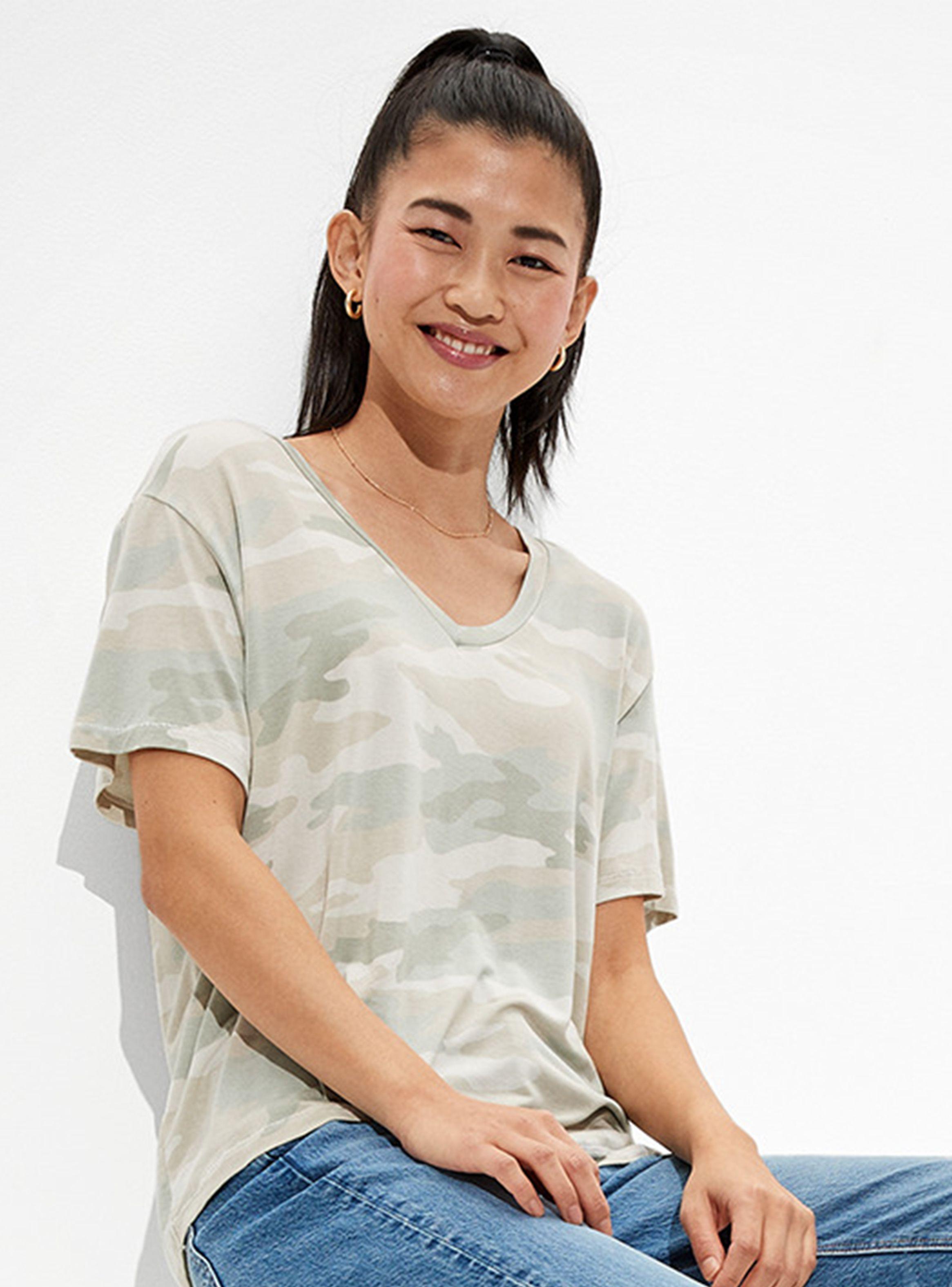 Polera Cuello V Fav Tee 7772-0