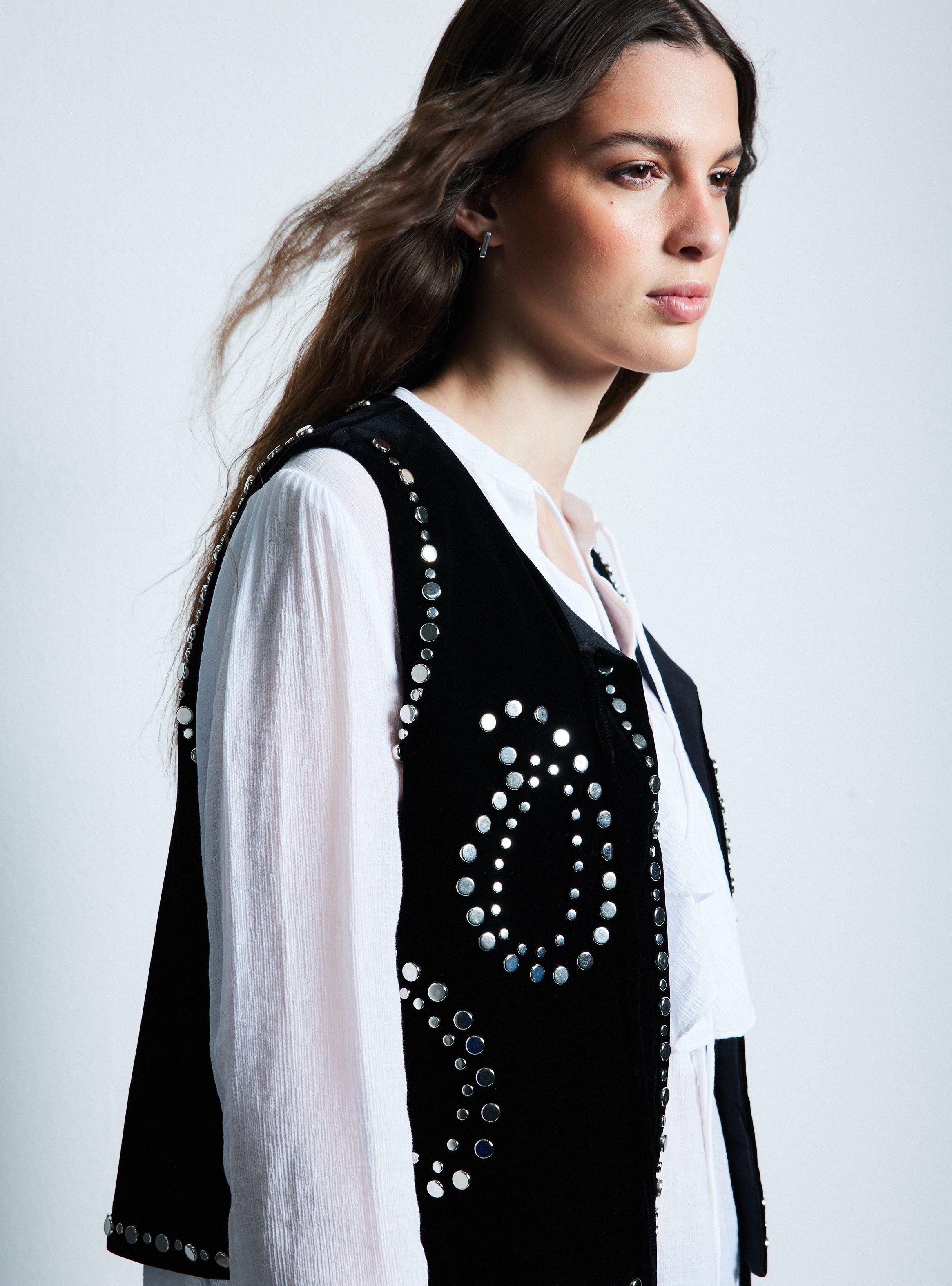 Blazer Sin Mangas Efecto Terciopelo Con Tachas-3