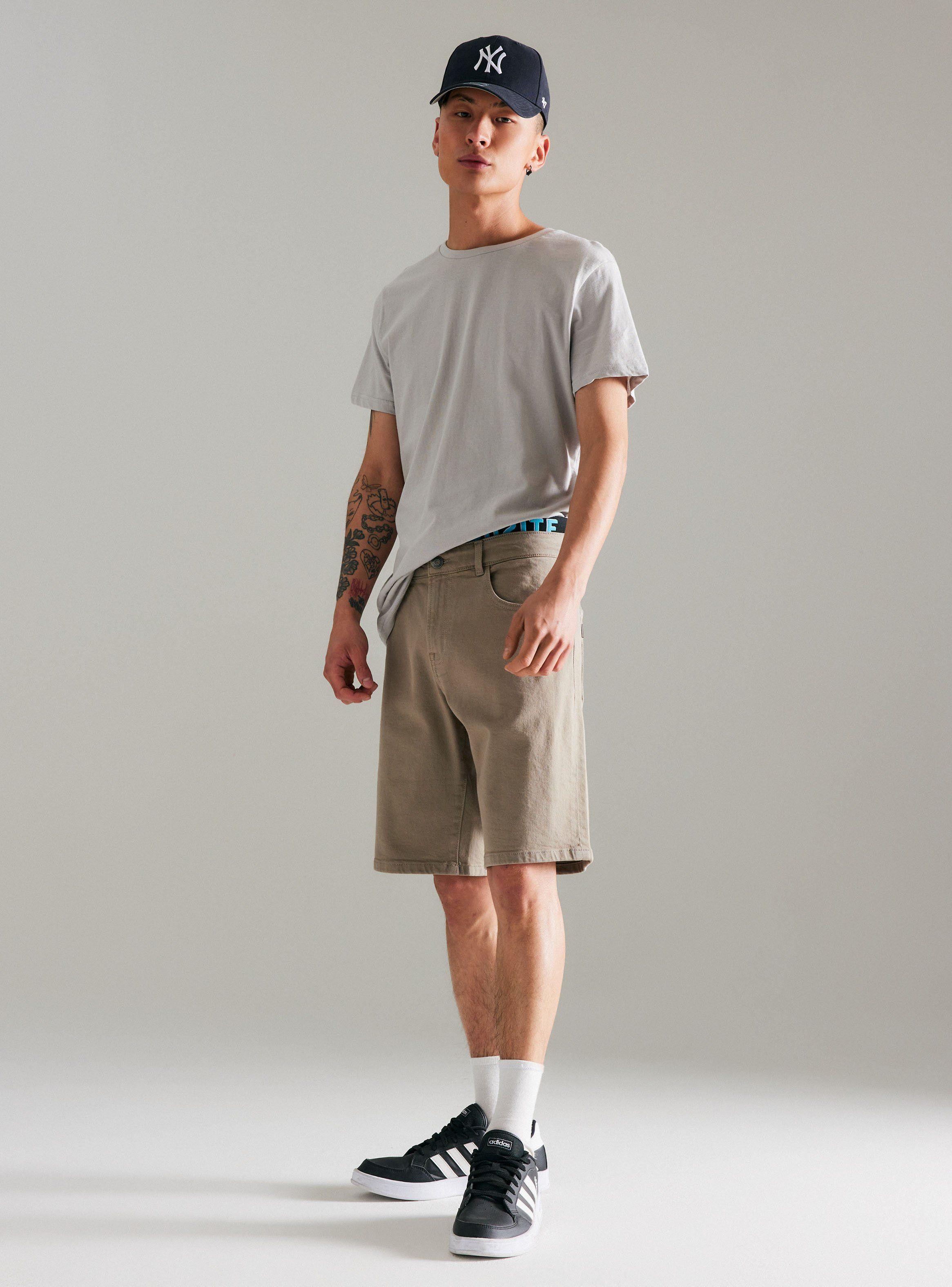 Short Color Long Fit-4
