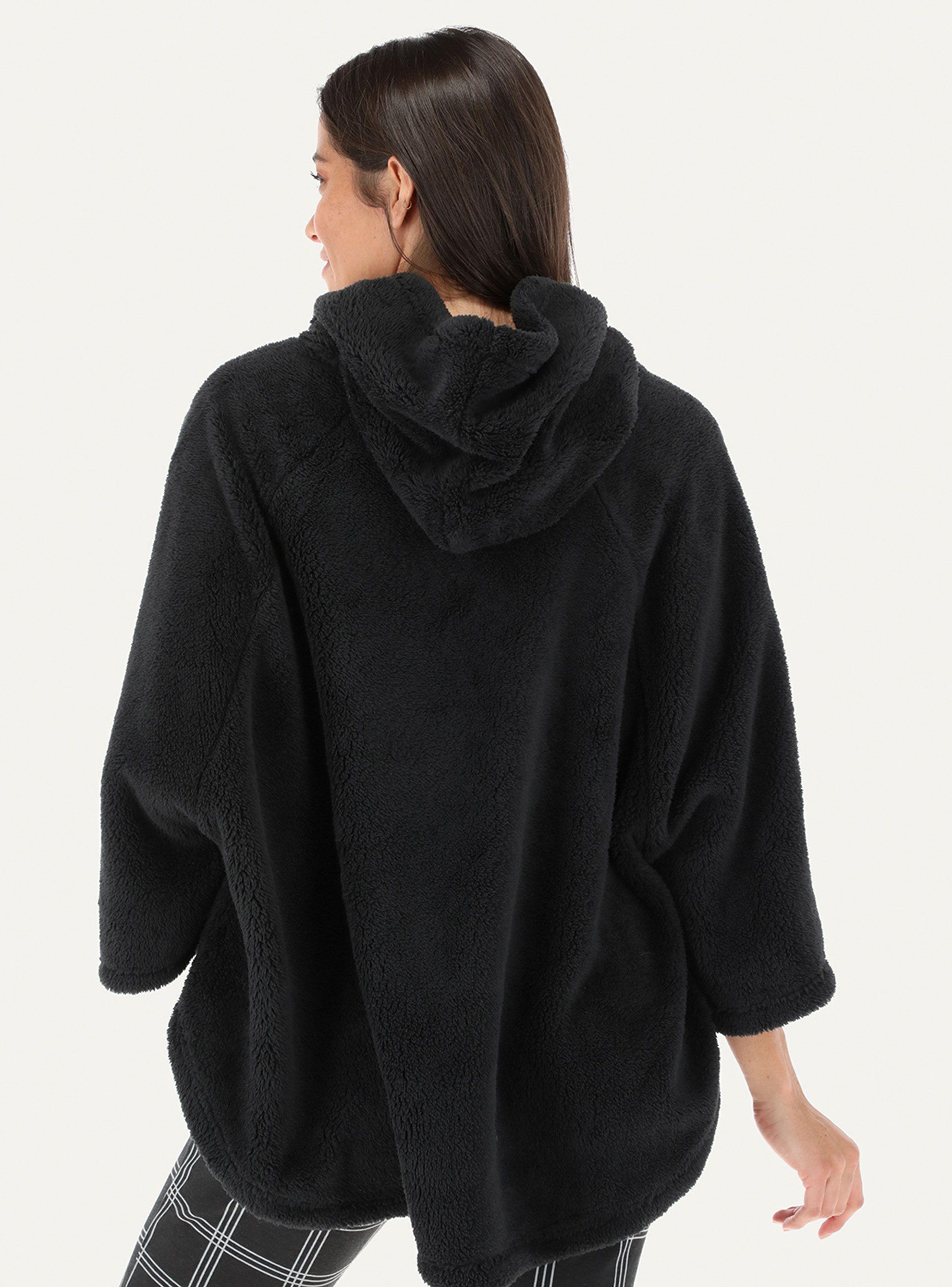 Poncho Coralfleece 32702 Flores-1