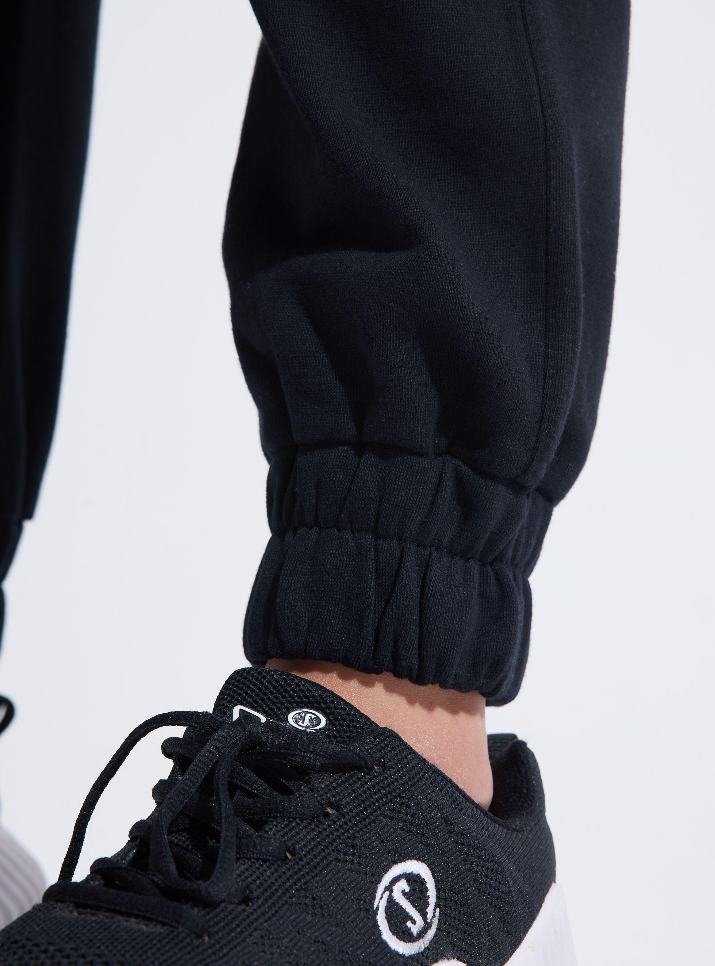 Pantalón Estampado Sobre Relieve-3