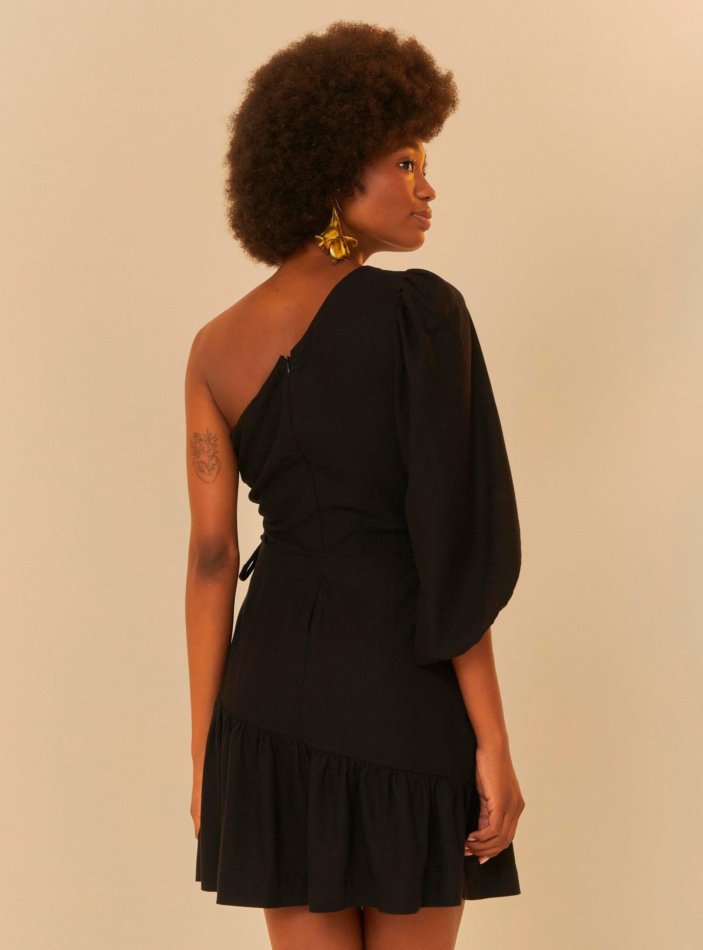 Vestido con Una Manga-1