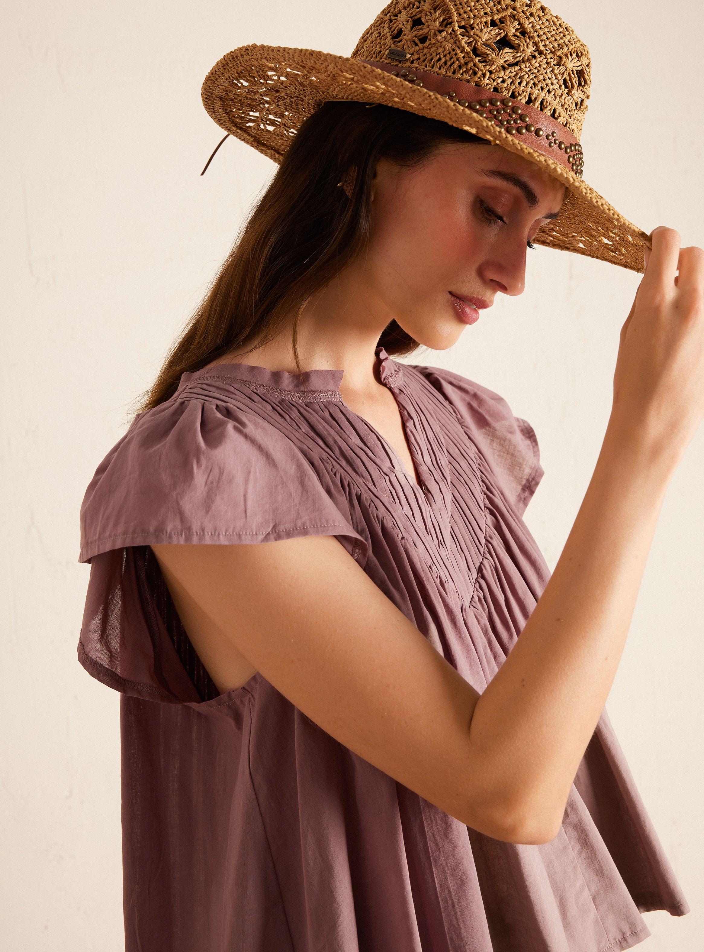 Blusa sin Mangas y Cuello V-2