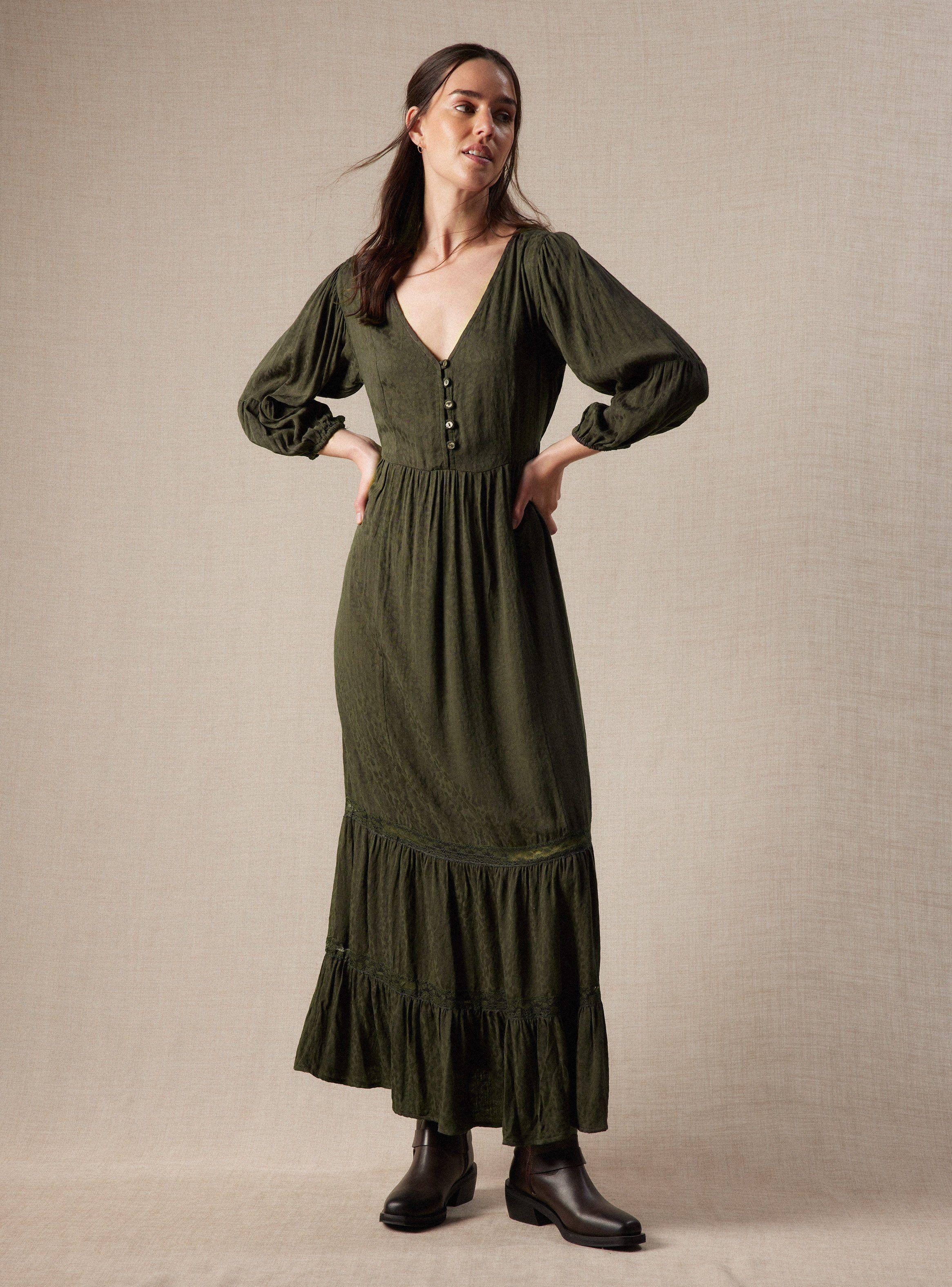 Vestido Tela Jacquard Estampada con Aplicación-4