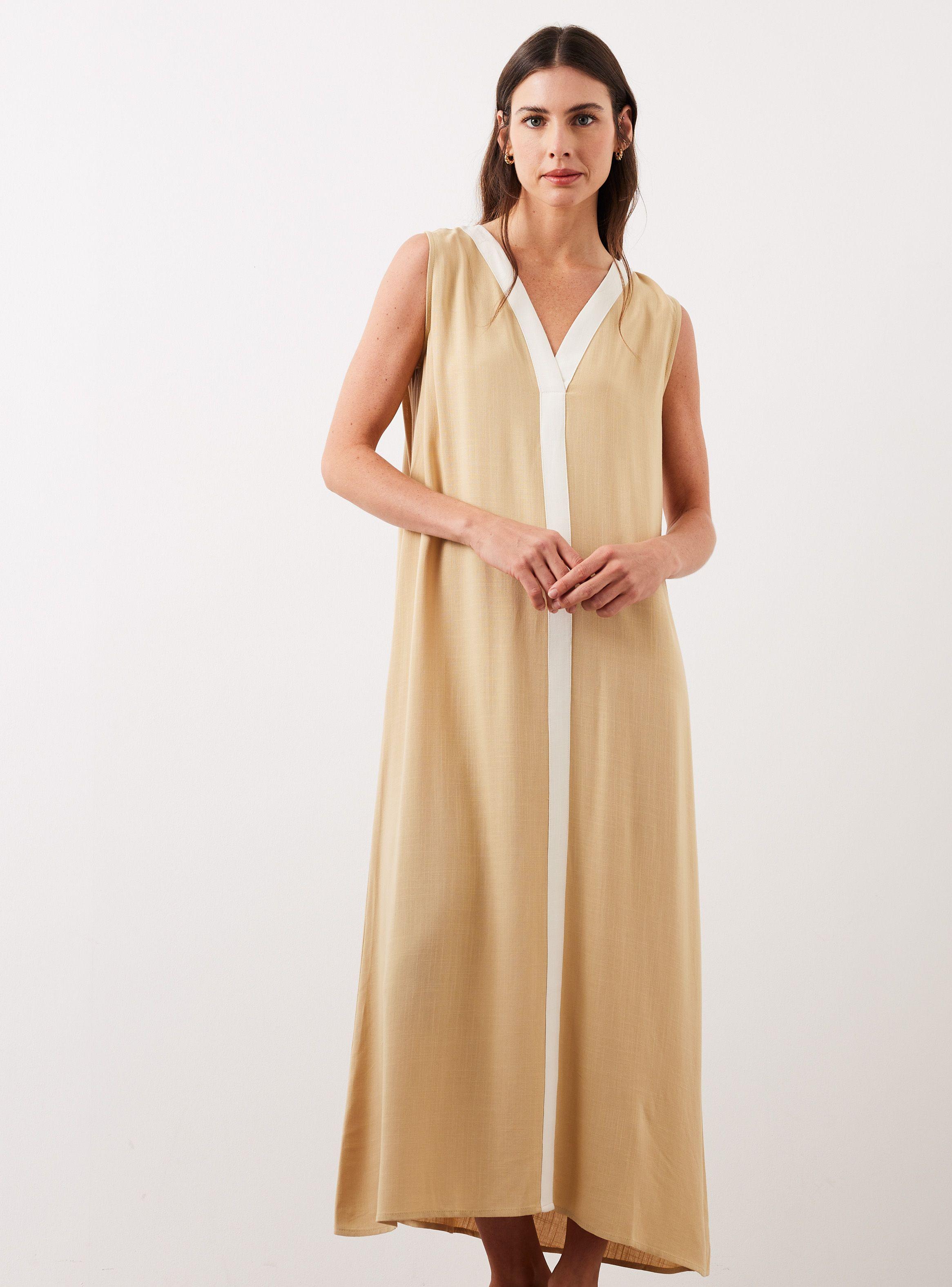 Vestido Largo con Detalle en el Centro-0