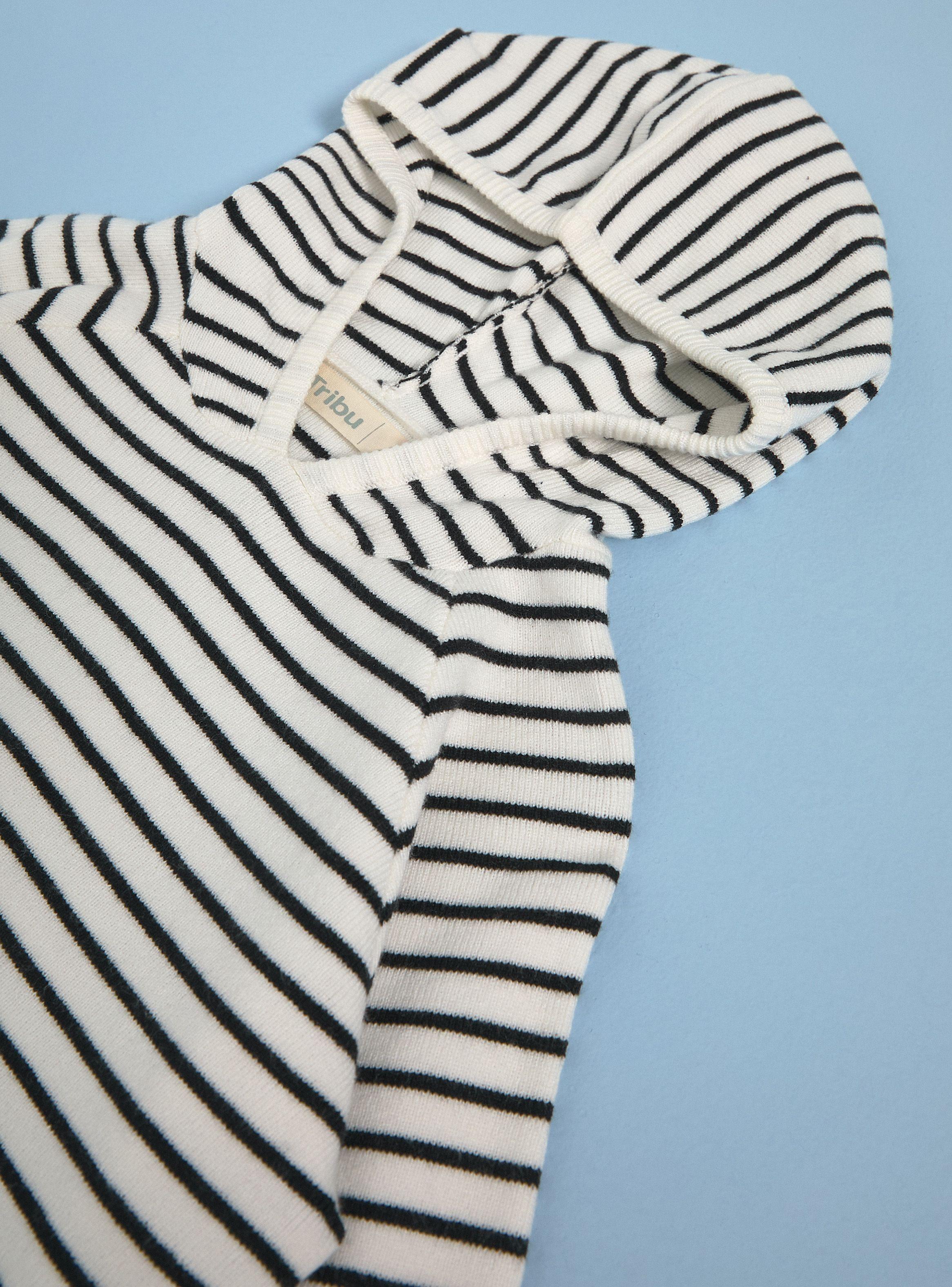 Sweater con Capucha-2