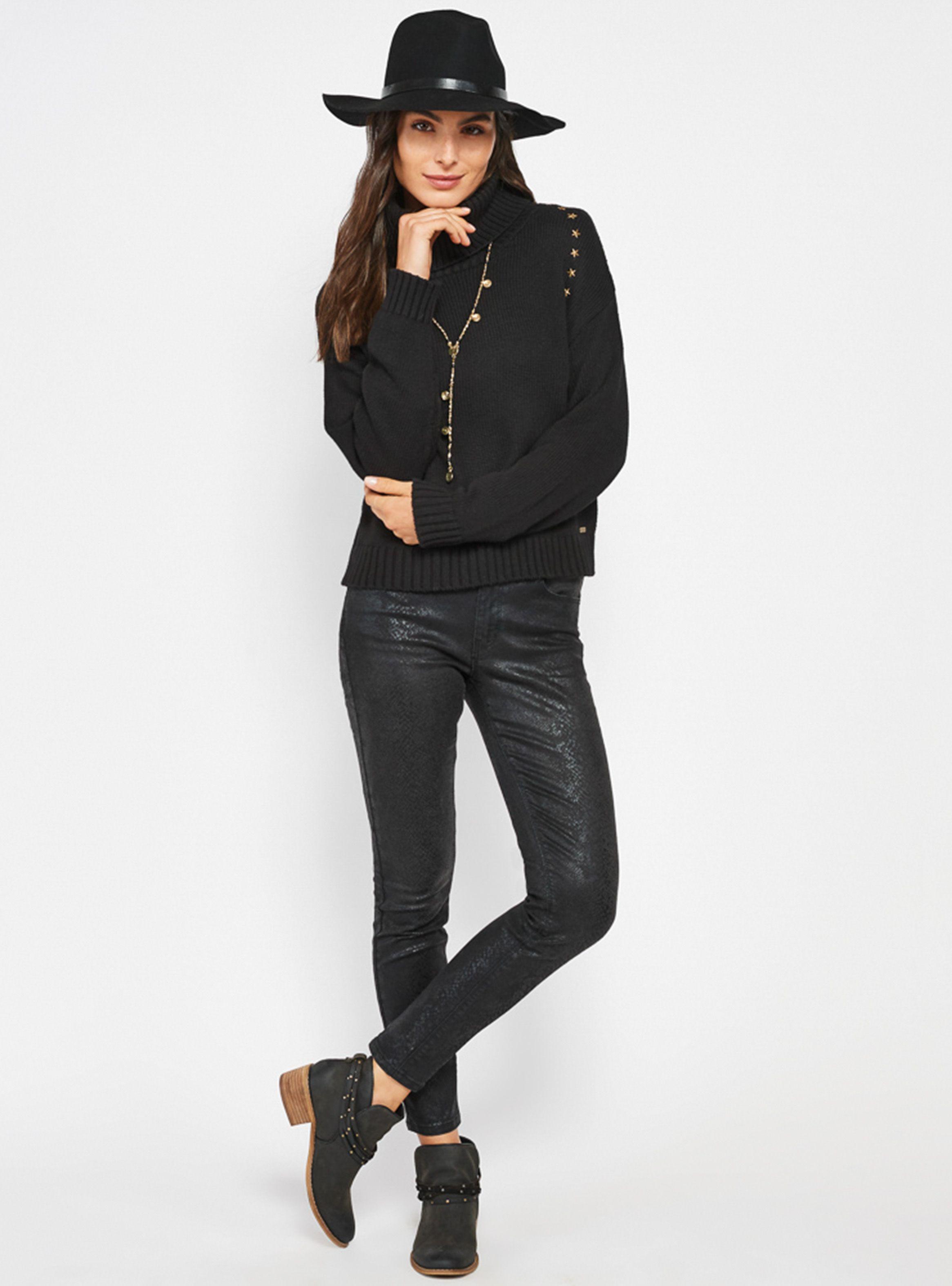 Sweater Tachas  Umbrale Be-3