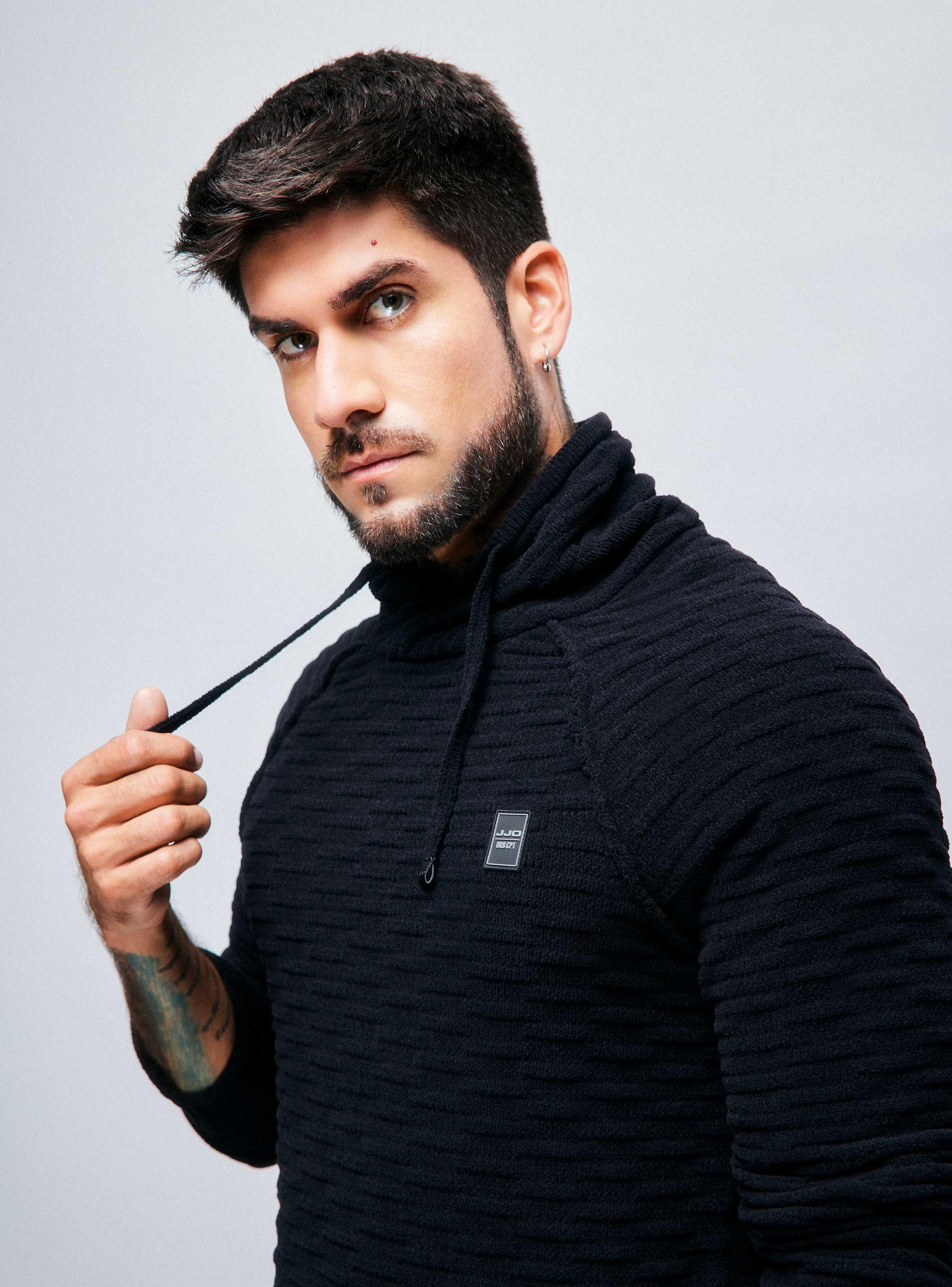 Sweater Punto Texturado Cuello Alto Cruzado-2