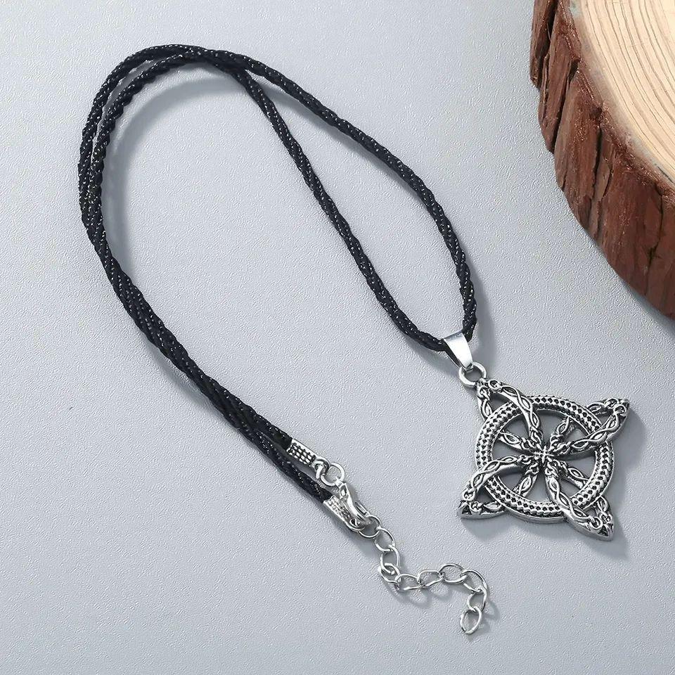 Collar Colgante Nudo De Bruja Nordica Plateado-1