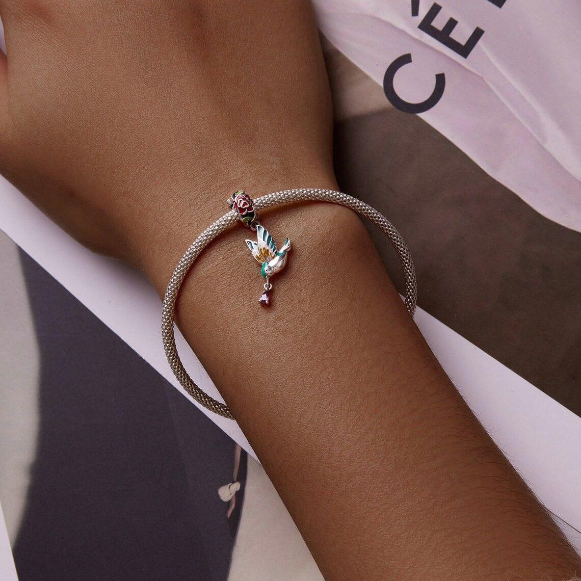 Charm Dije Plata 925 Colibri Ave con Flor-3