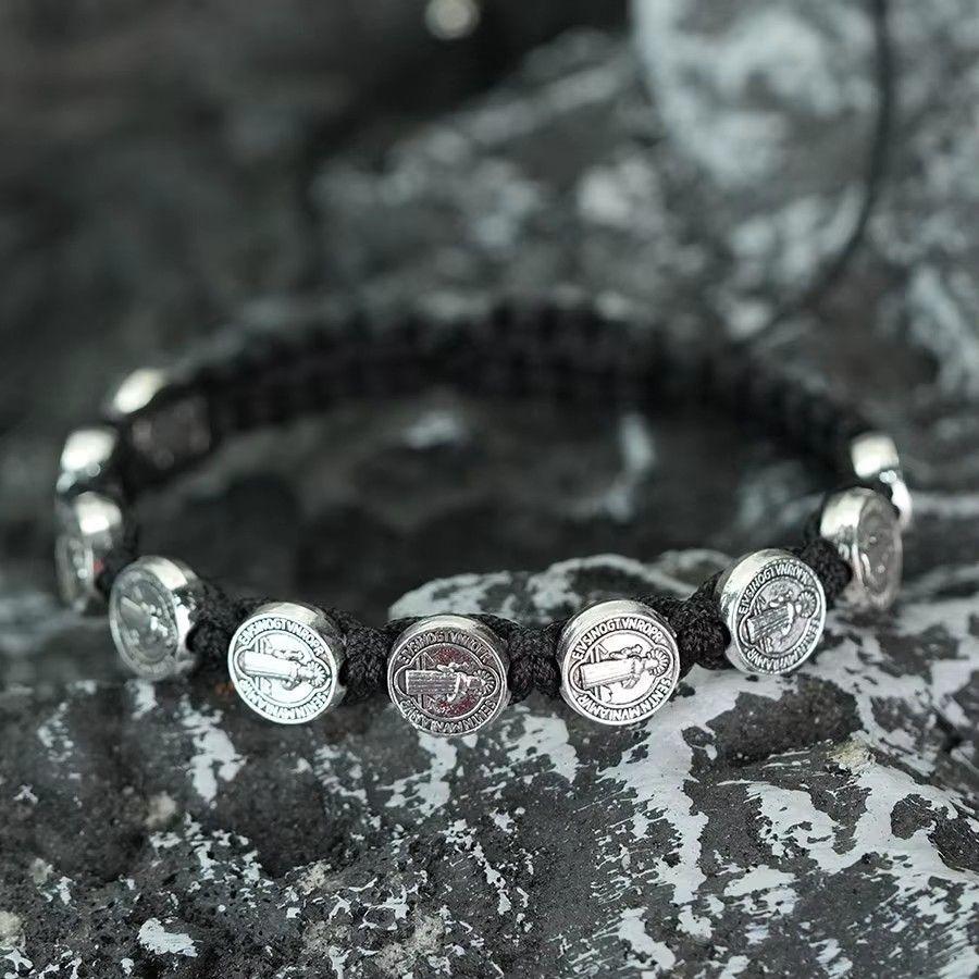 Pulsera Hilo Negro San Benito Protector 10 Medallas MD1128-2