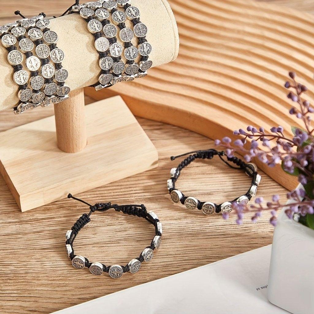 Pulsera Hilo Negro San Benito Protector 10 Medallas MD1128-3