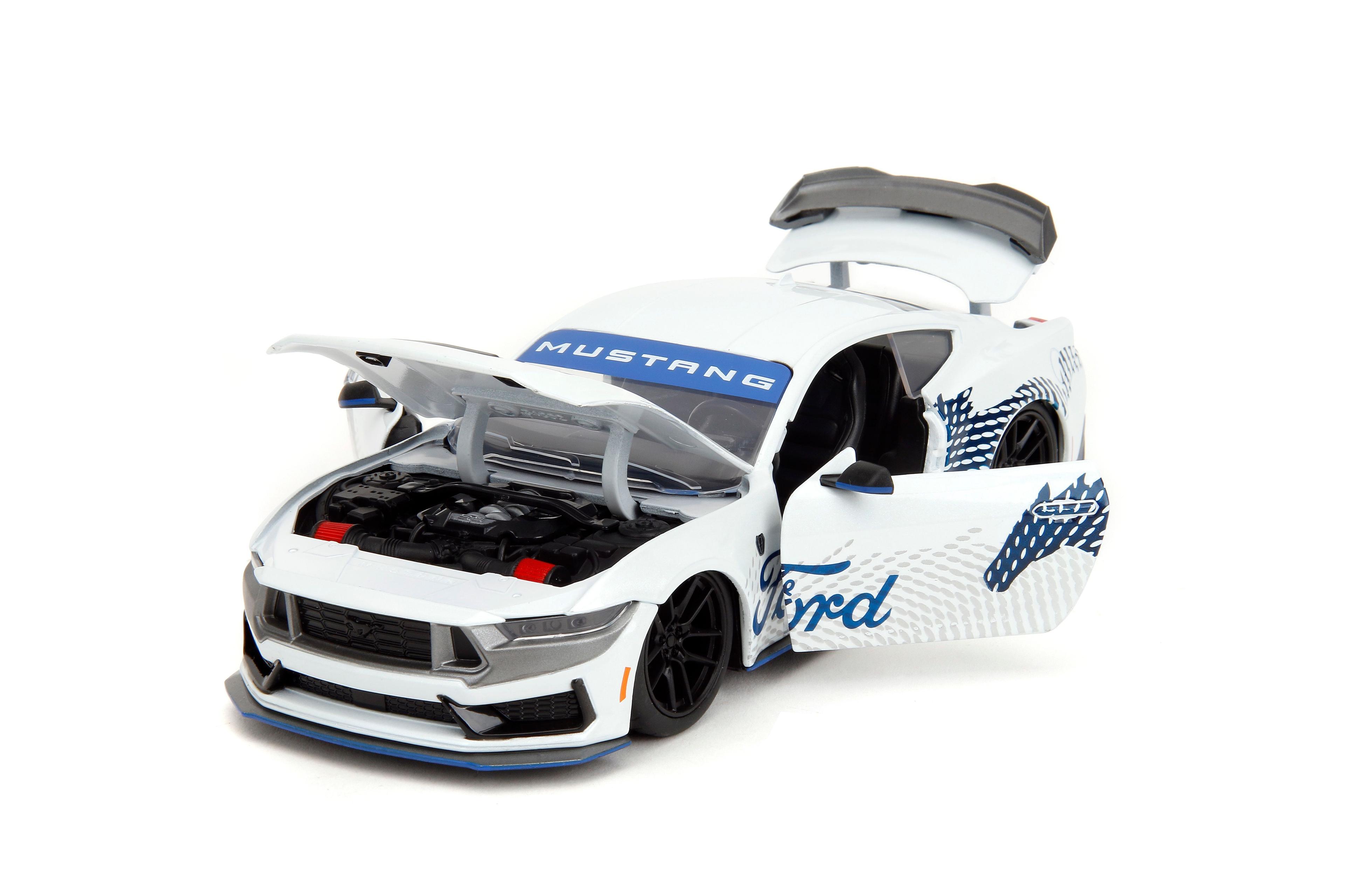 Ford Mustang 2024 Dark Horse 1:24 -5