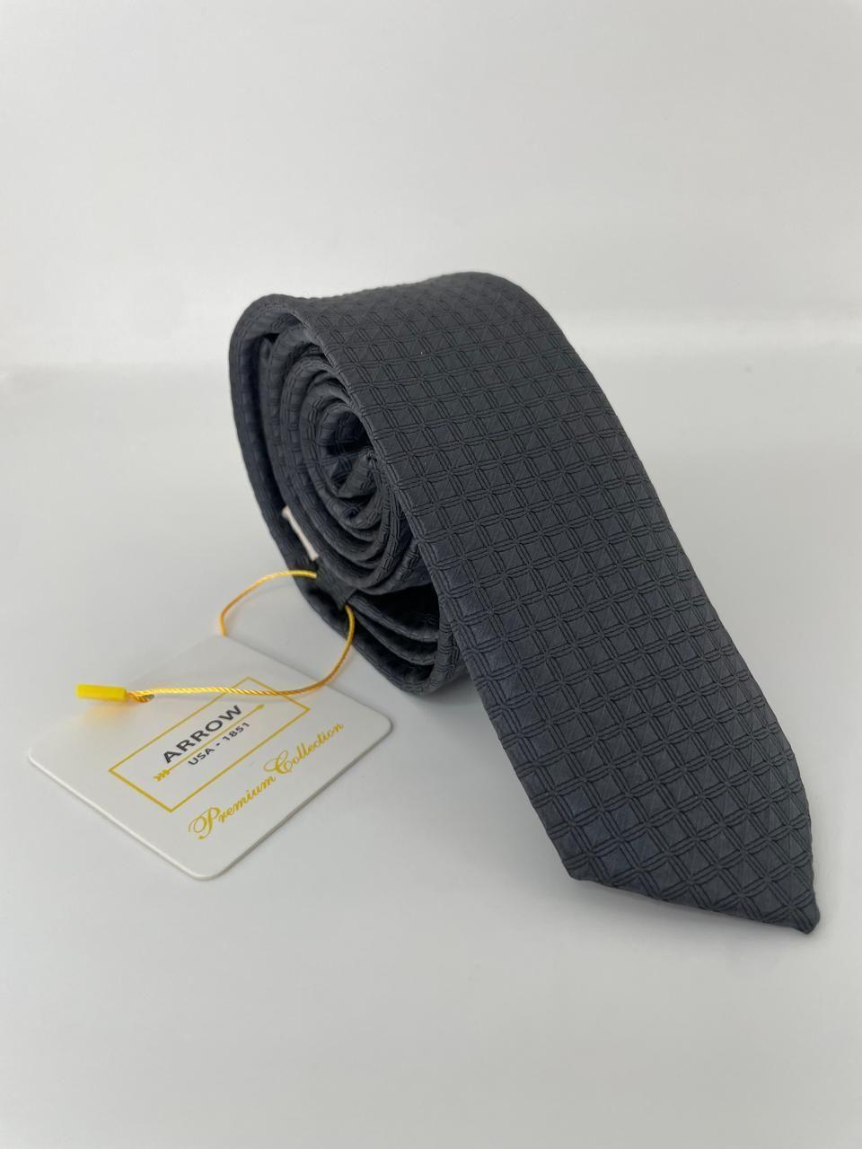 Corbata Arrow con diseño -0