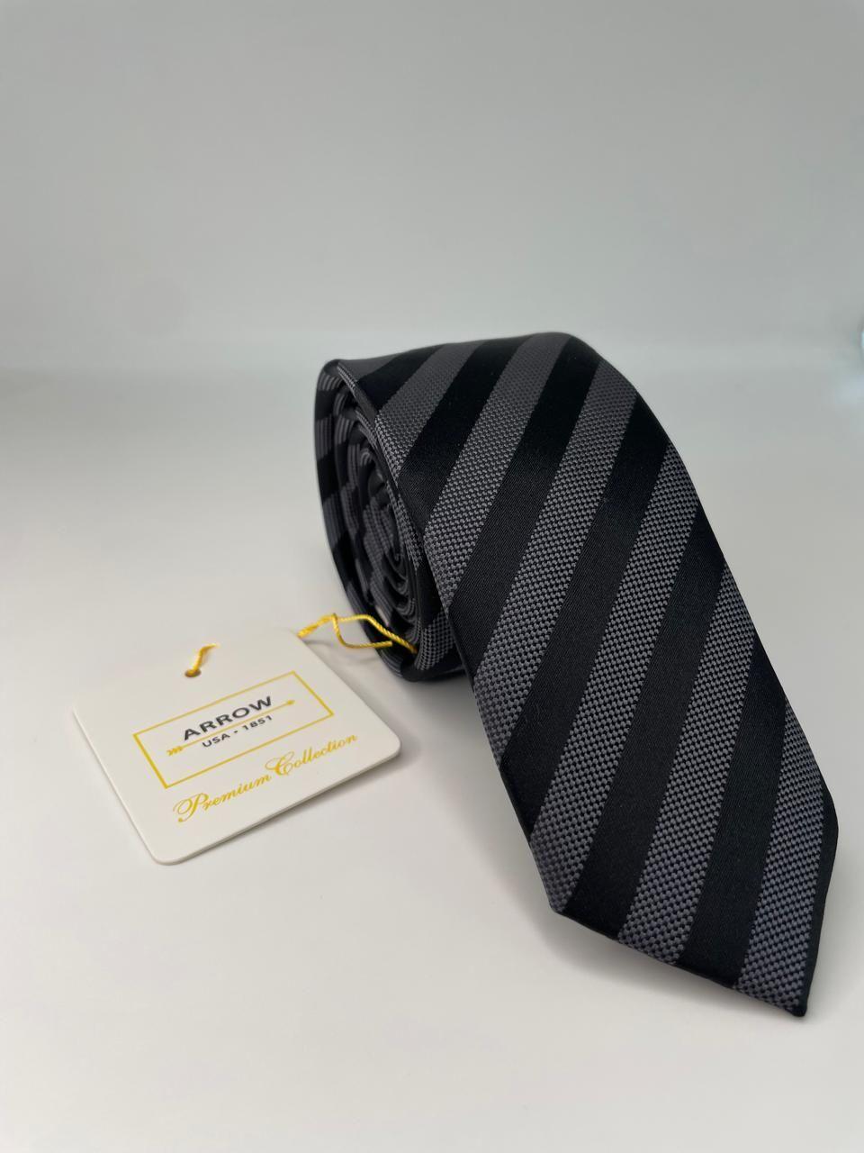Corbata con diseño diagonal-0