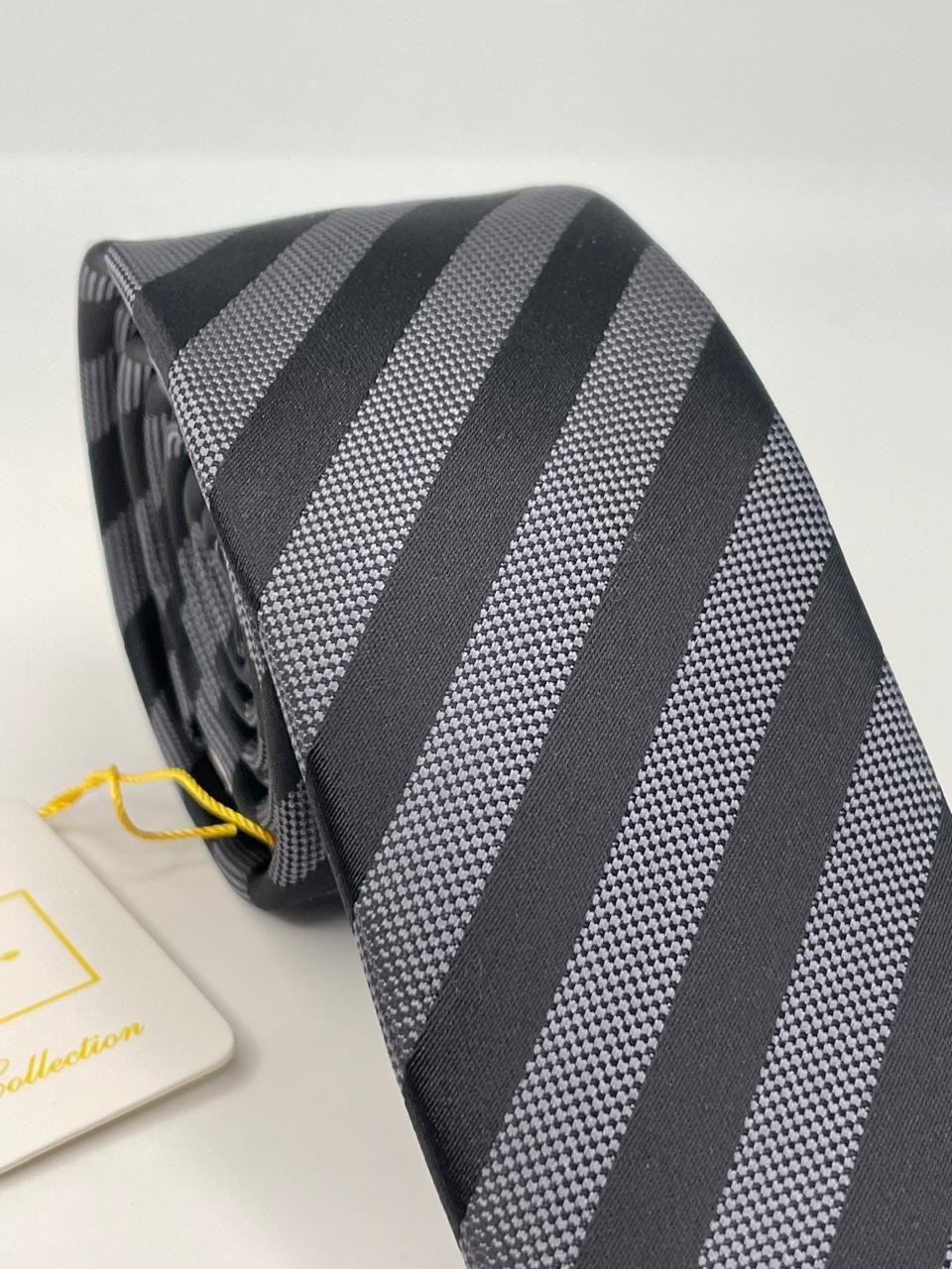 Corbata con diseño diagonal-1