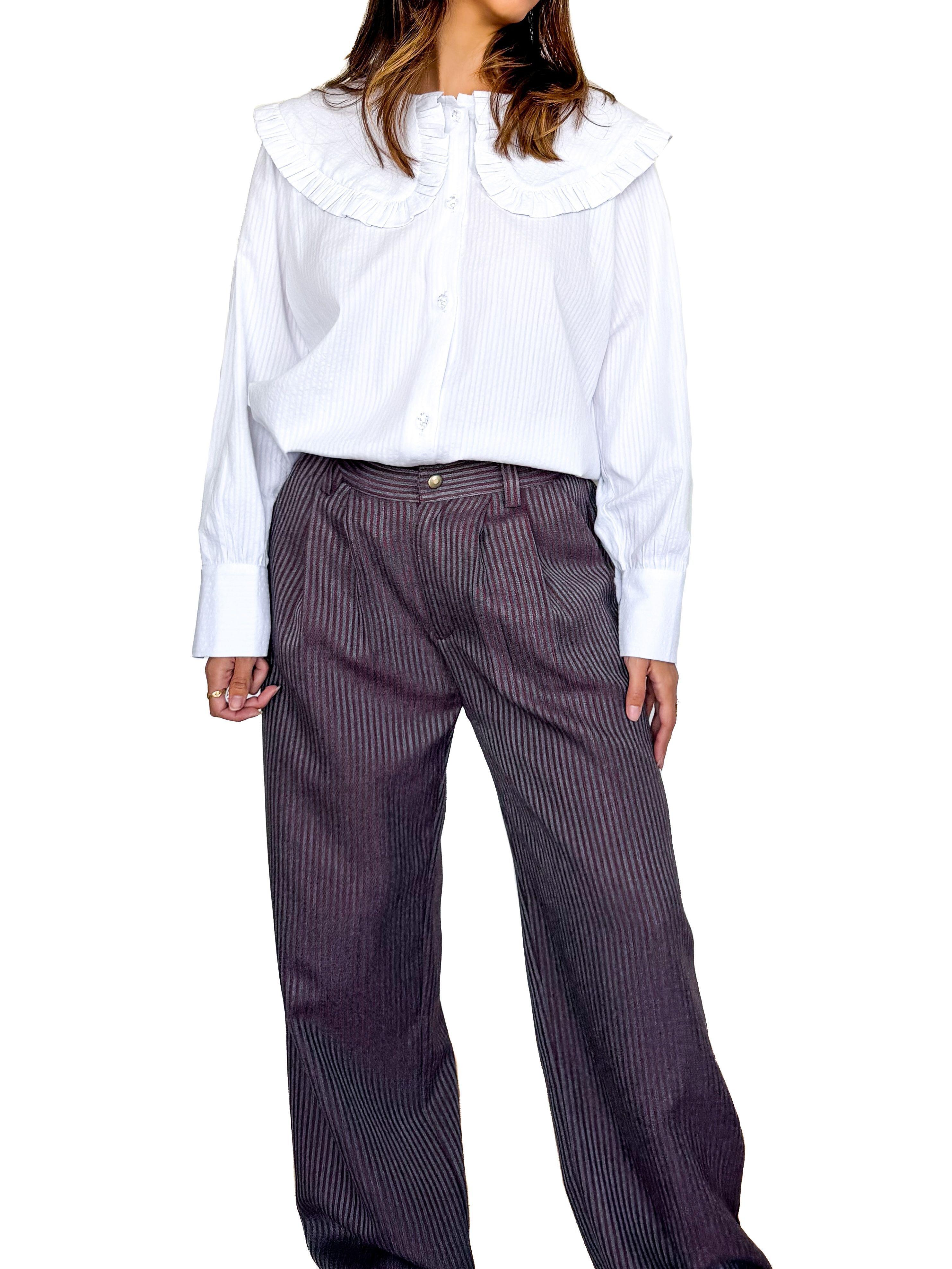 Pantalón sastrero gris a rayas de pierna ancha para mujer - Tómame Sentido-0