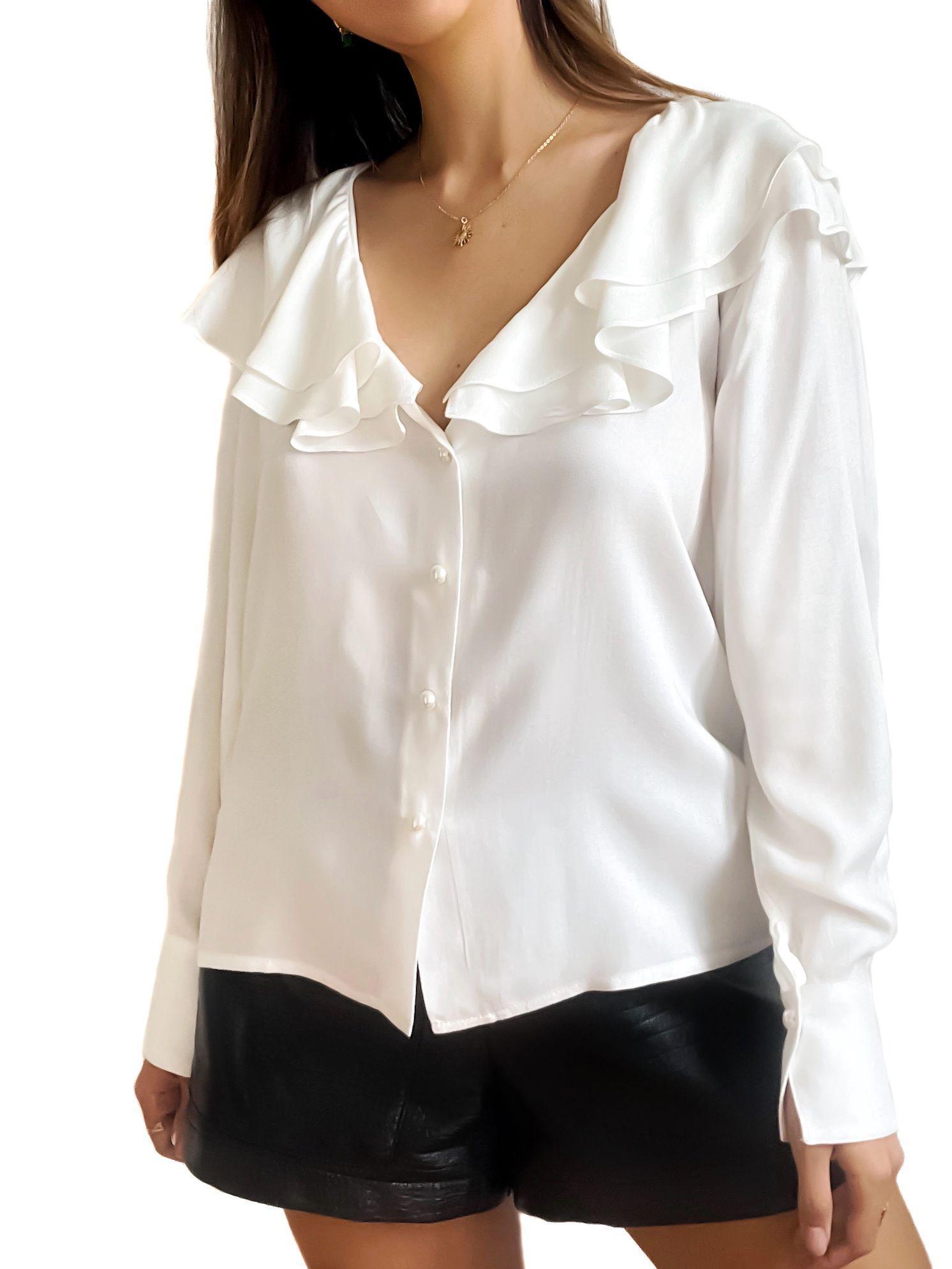 Blusa ecru de rayón con volantes en escote para mujer - Tómame Sentido-2