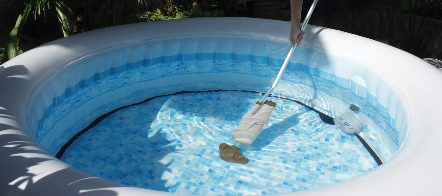 Kit aspiradora recargable inalámbrica Boreal 05 y accesorios para piscina y Spa-3