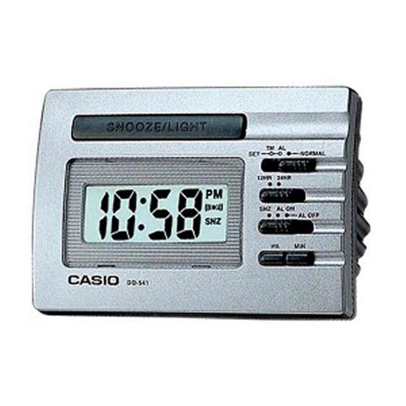 Reloj Despertador Digital Casio Plateado - Dq-541-8rdf-0