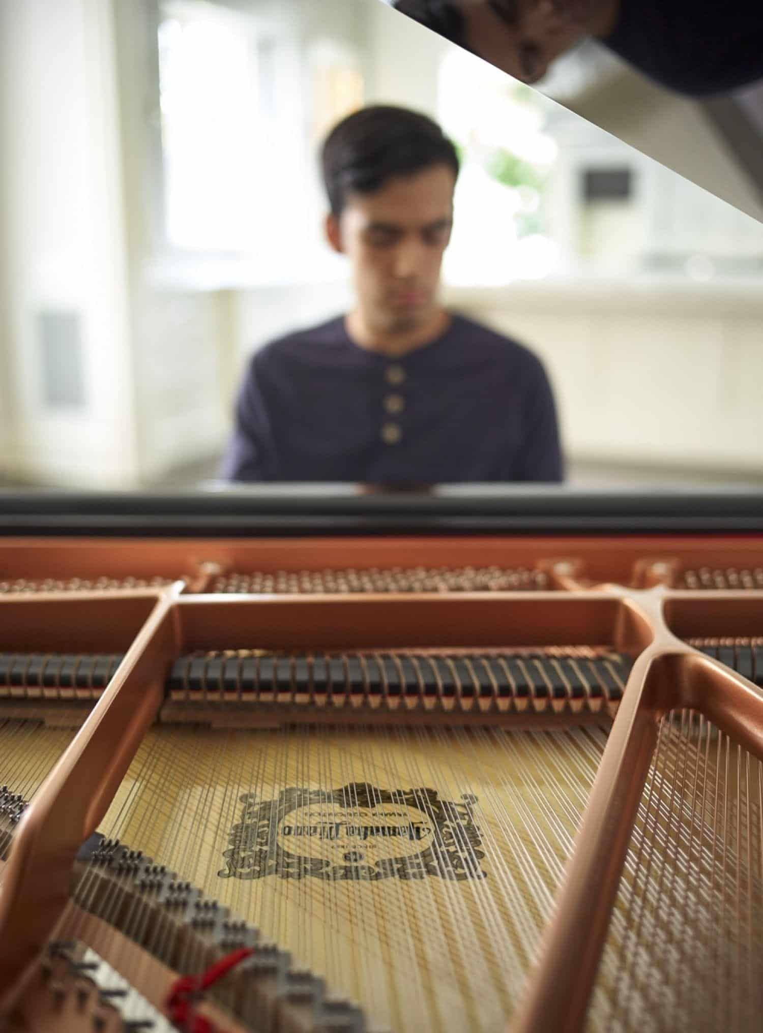 Piano Acustico De Cola Con Sillin GB1K Polished Ebony - Yamaha-3