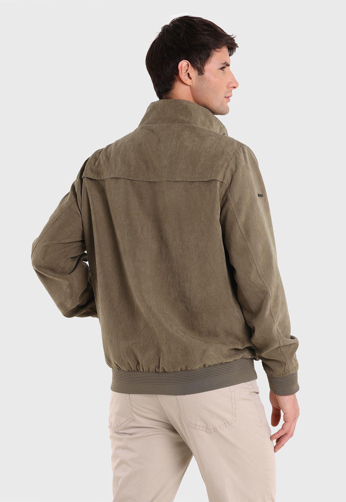 Chaqueta Cuello Alto Arrow-1