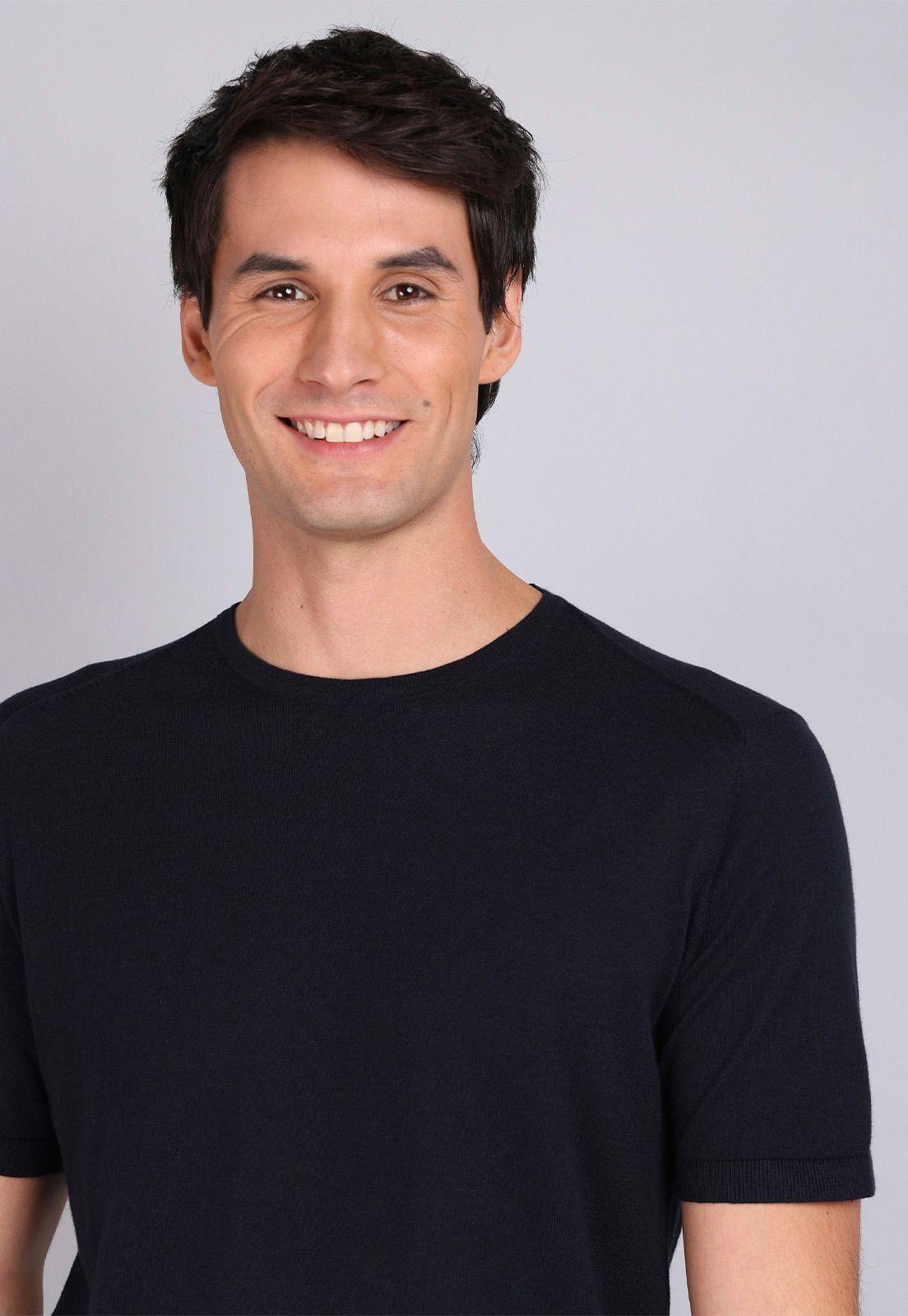 Polera Tejida Cuello Redondo Arrow PO32046NB-2