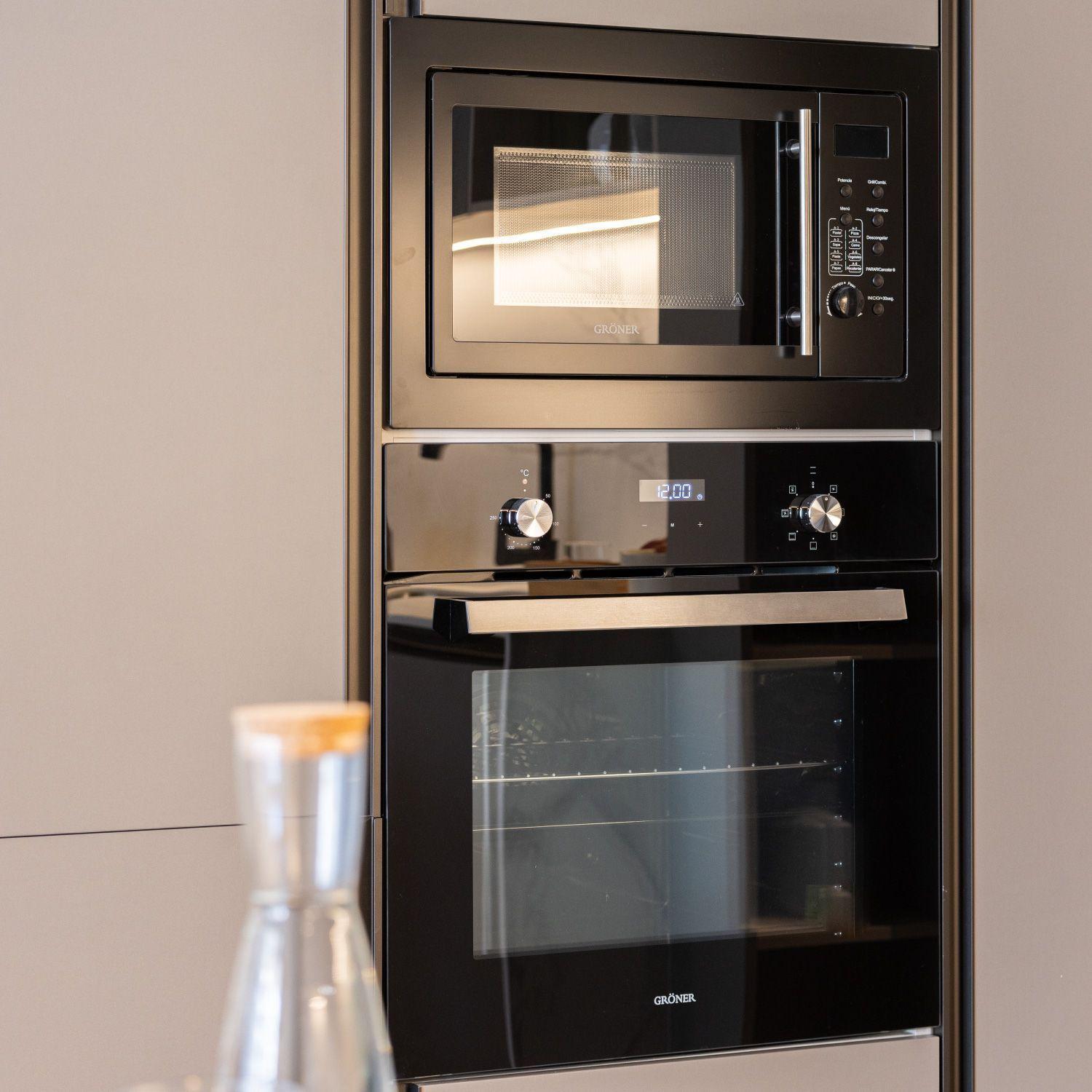 Horno Eléctrico Empotrable Gröner Black Triple Vidrio 7F 56L-1