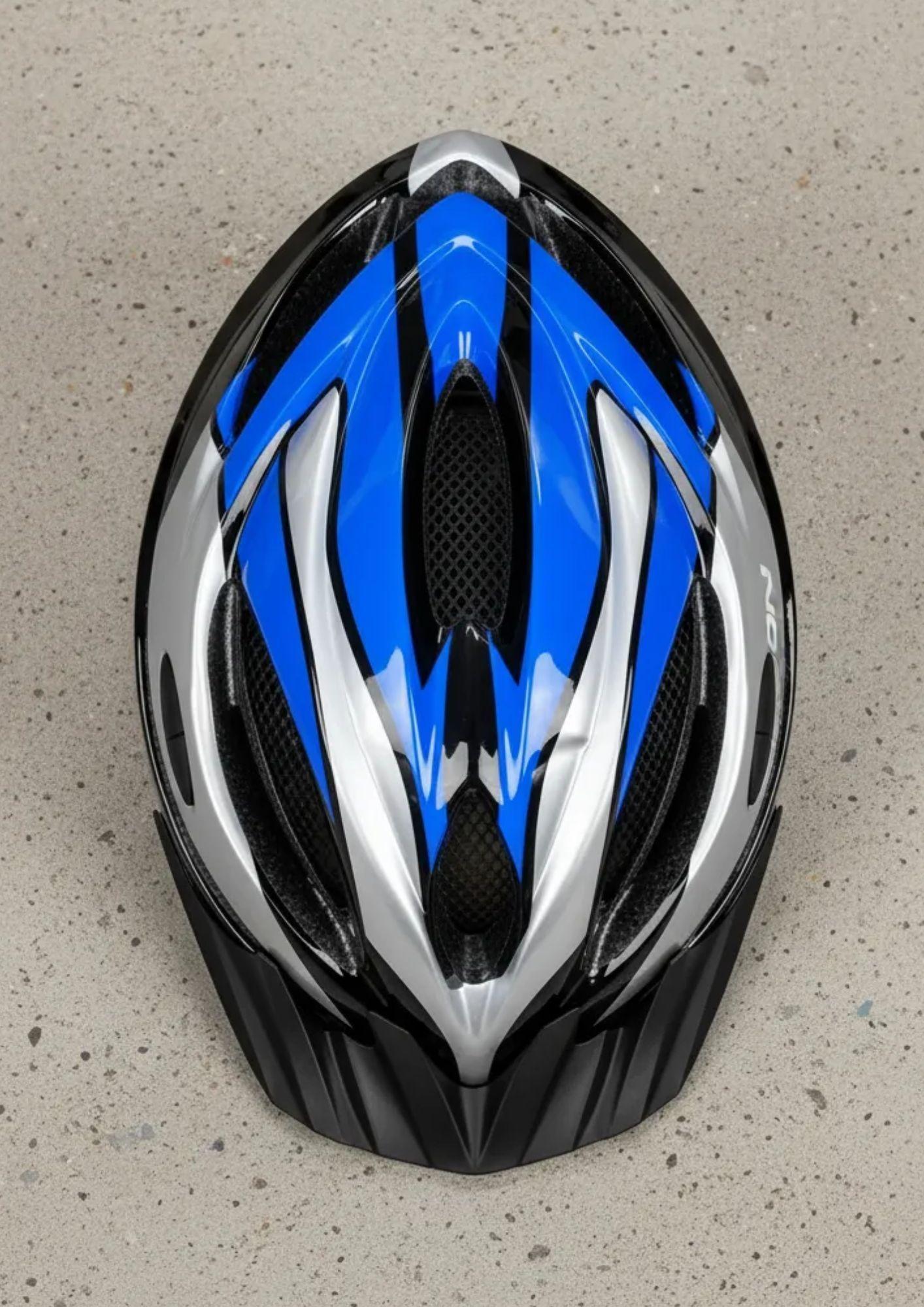 CASCO DEPORTIVO CON REGULACION Y LUZ MOON-2
