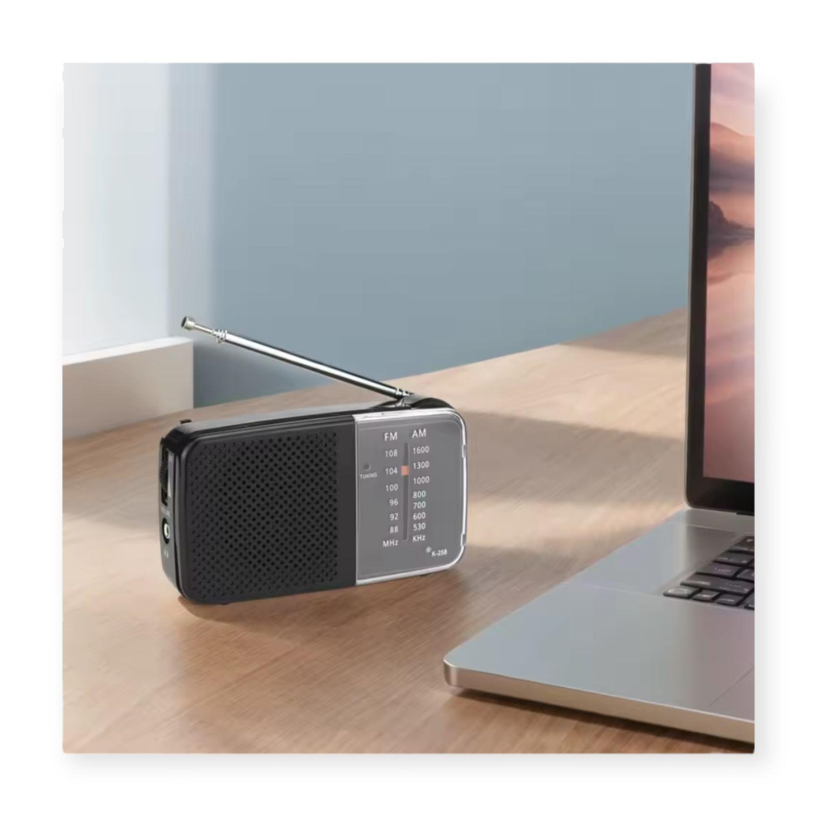 Mini Radio Portatil De Bolsillo Am Fm Color Plomo A Pilas-4