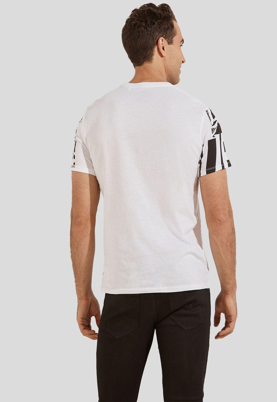 Polera Ss Bsc Poster Texture Tee   Guess-3