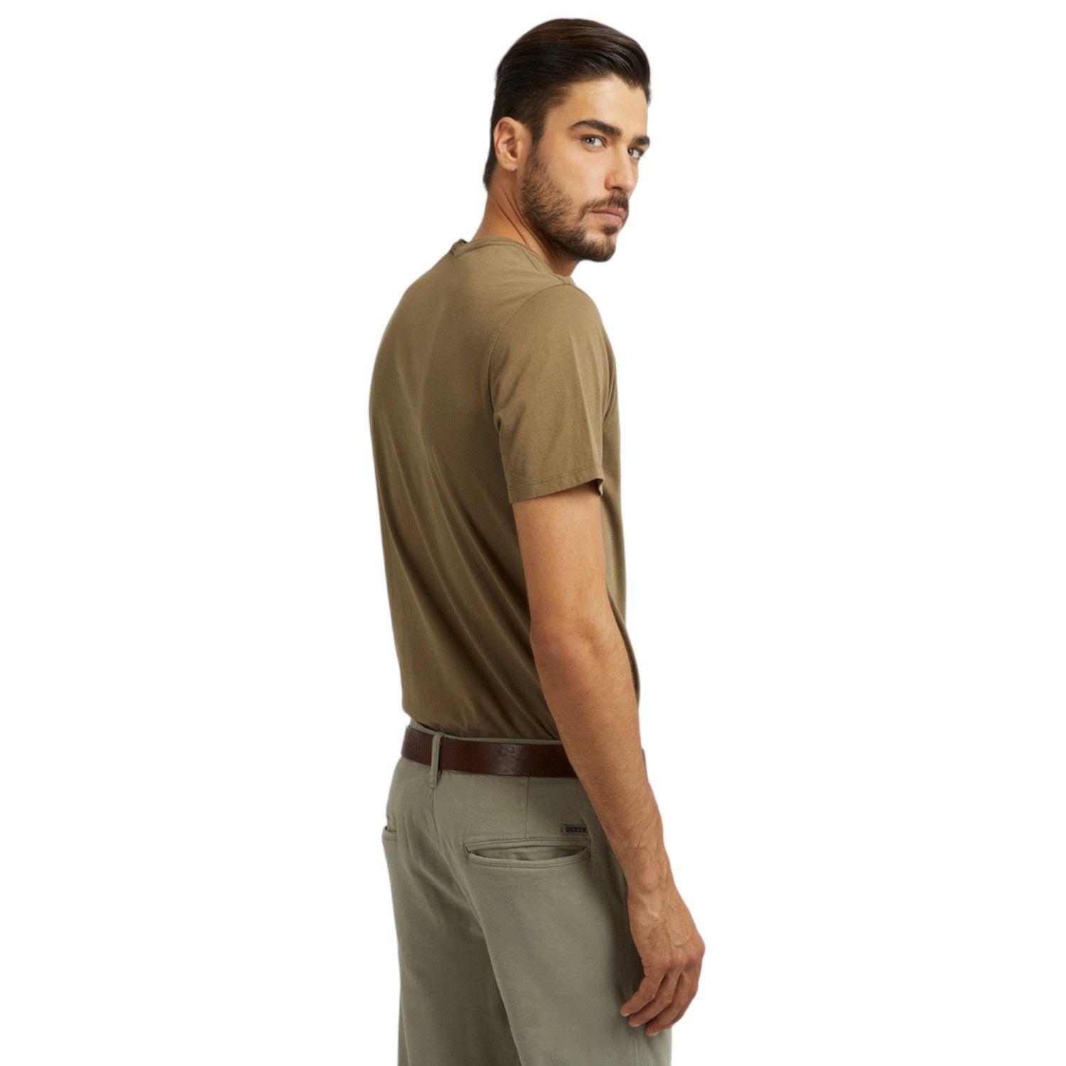 Polera Guess Ss Bsc Brushed Triangle Tee F85P Café-2