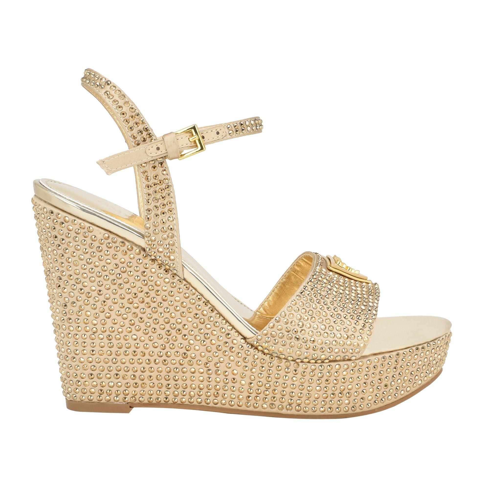 Sandalias Guess Footwear Gwhippa Gol01 Dorado-1