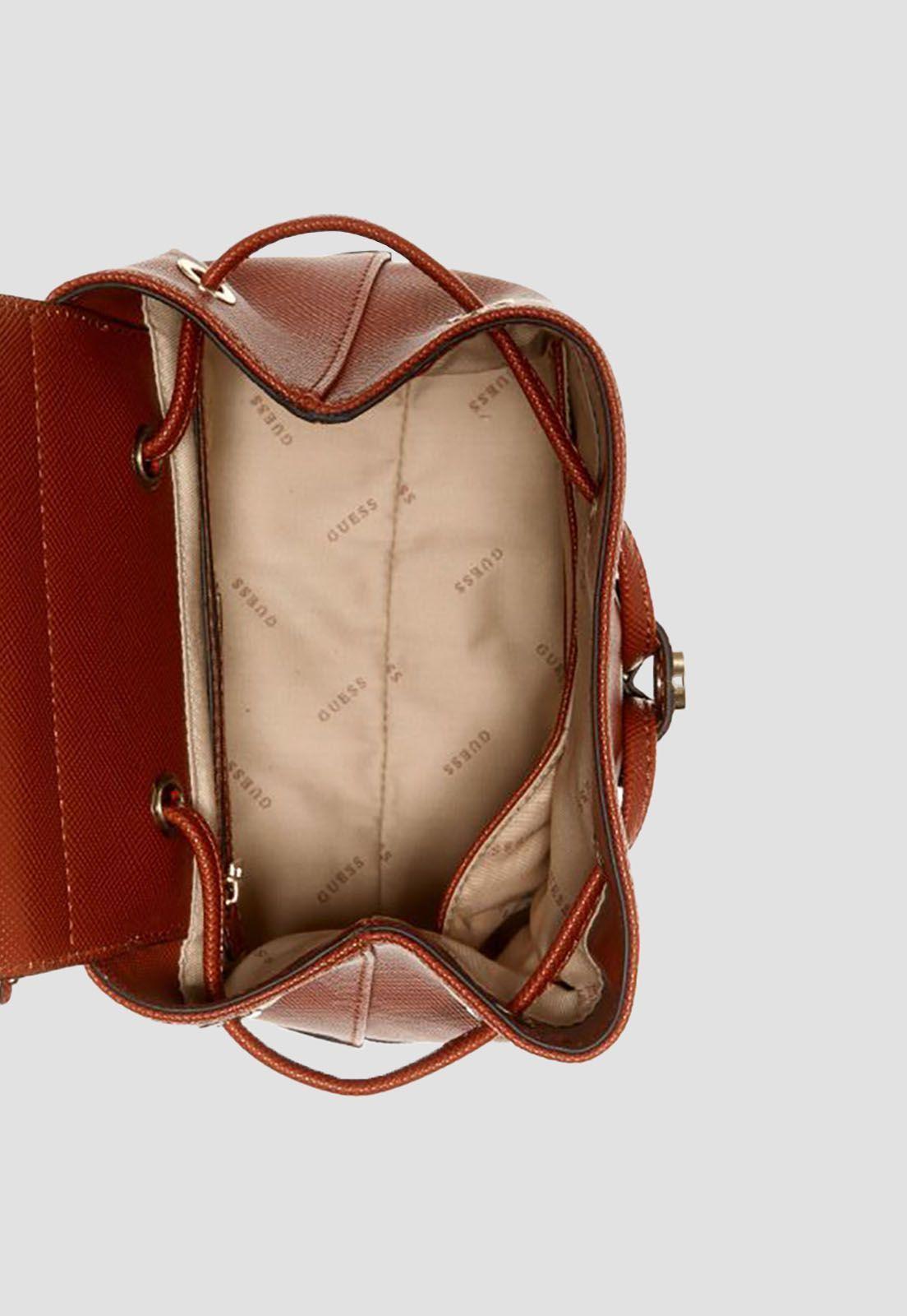 Mochila Cordelia Flap Backpack Fuc Guess-3