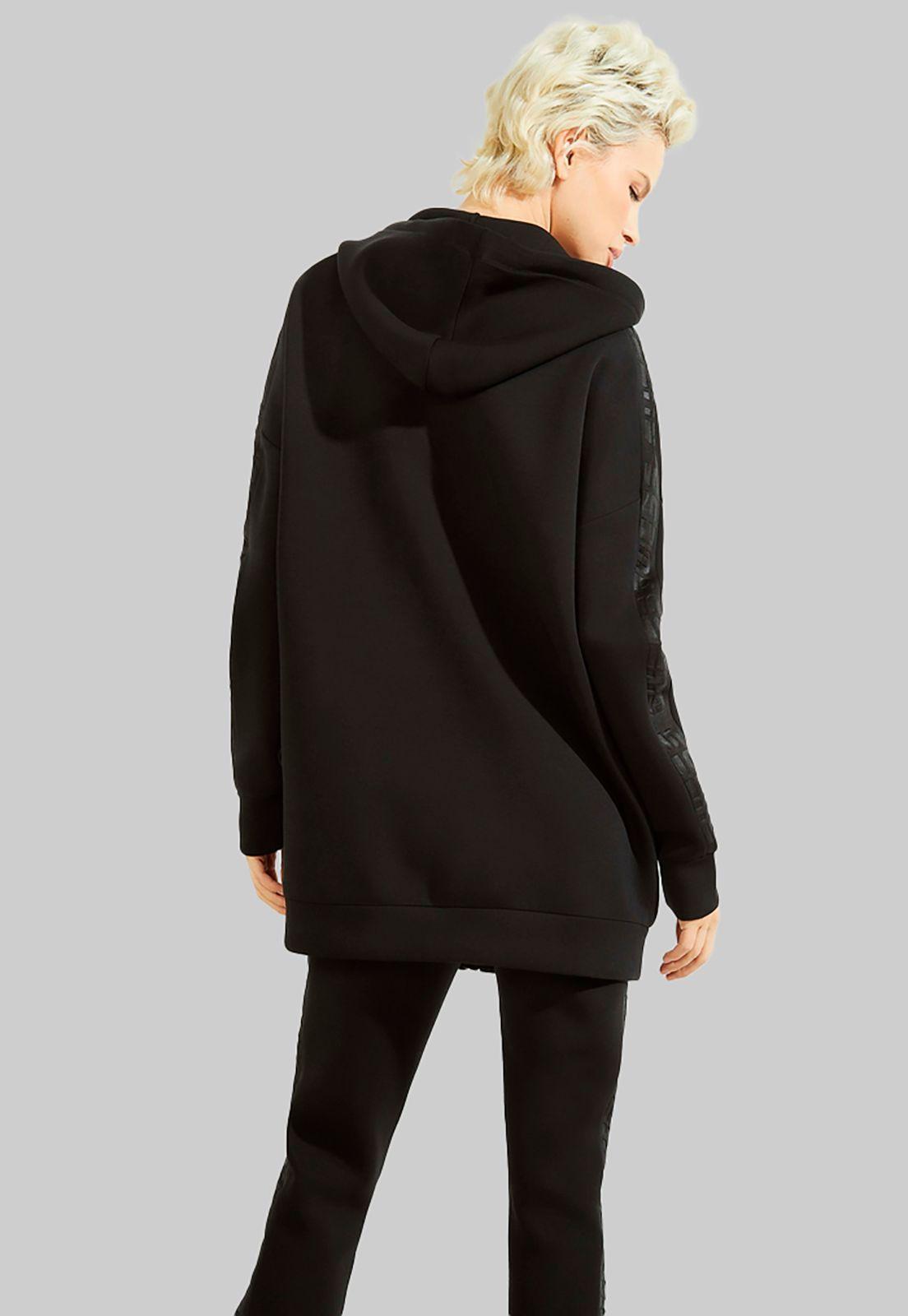 Poleron Guess Allie Long Hooded Sweatshirt Jblk Negro-3