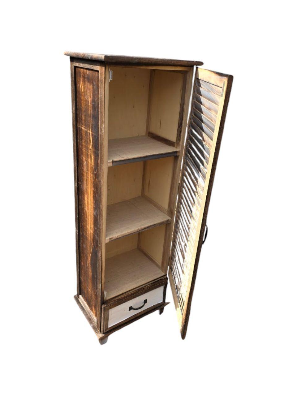 GABINETE MADERA PUERTA CELOSIA UN CAJON-2